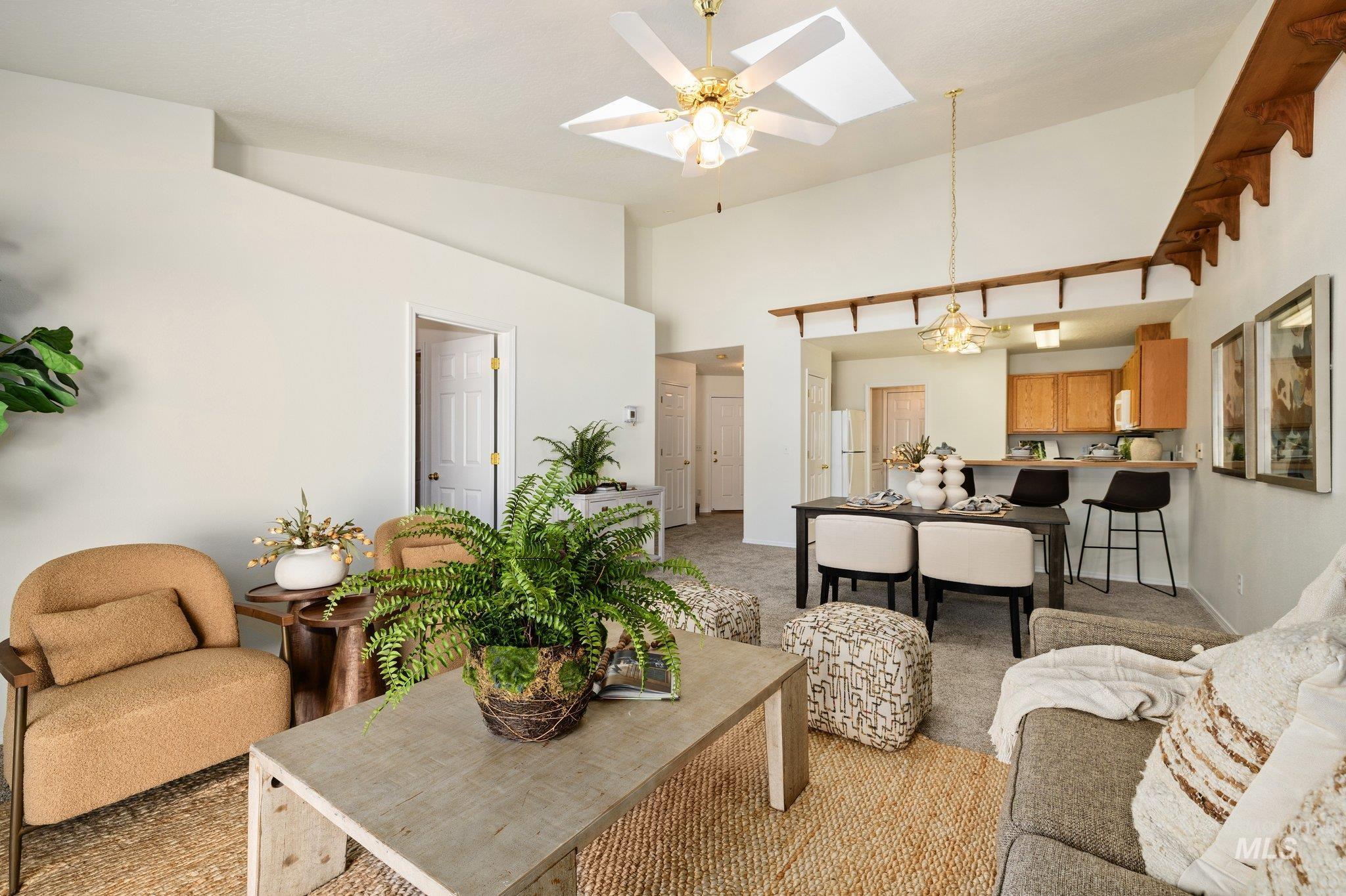 2900 S Ladera Pl, Boise, Idaho 83705, 3 Bedrooms, 2 Bathrooms, Residential For Sale, Price $374,000,MLS 98973392