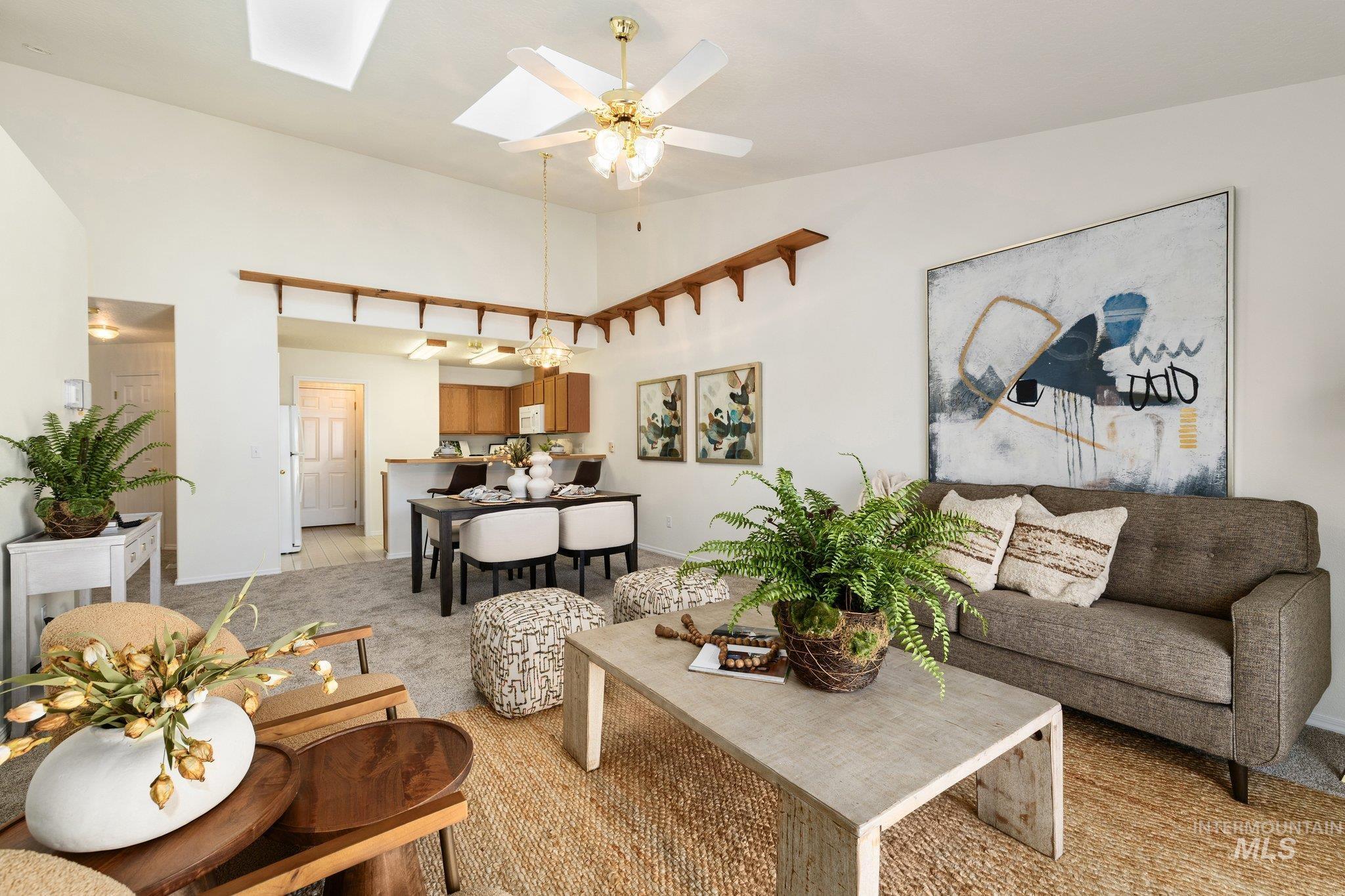 2900 S Ladera Pl, Boise, Idaho 83705, 3 Bedrooms, 2 Bathrooms, Residential For Sale, Price $374,000,MLS 98973392