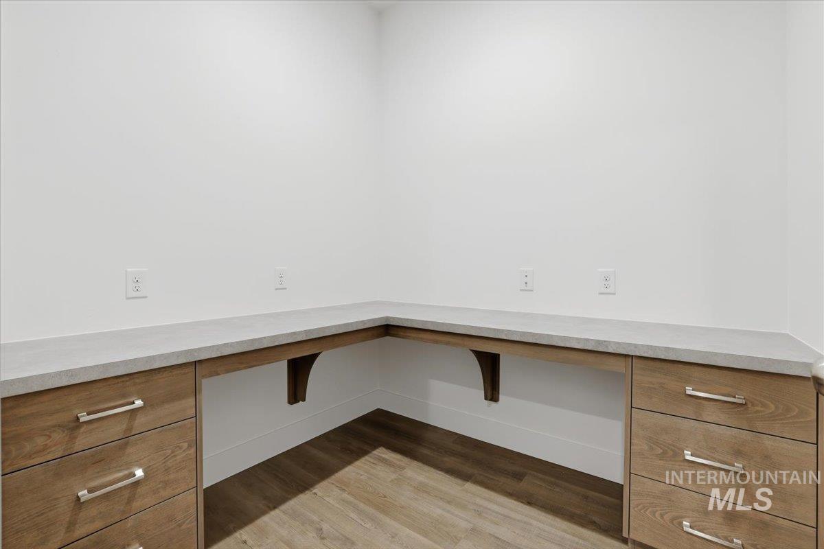 12529 S Lenora Pl, Nampa, Idaho 83686, 3 Bedrooms, 3.5 Bathrooms, Residential For Sale, Price $720,000,MLS 98973393