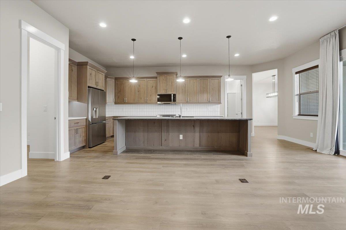 12529 S Lenora Pl, Nampa, Idaho 83686, 3 Bedrooms, 3.5 Bathrooms, Residential For Sale, Price $720,000,MLS 98973393