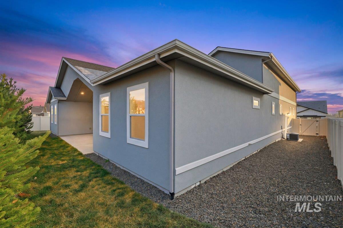 12529 S Lenora Pl, Nampa, Idaho 83686, 3 Bedrooms, 3.5 Bathrooms, Residential For Sale, Price $720,000,MLS 98973393