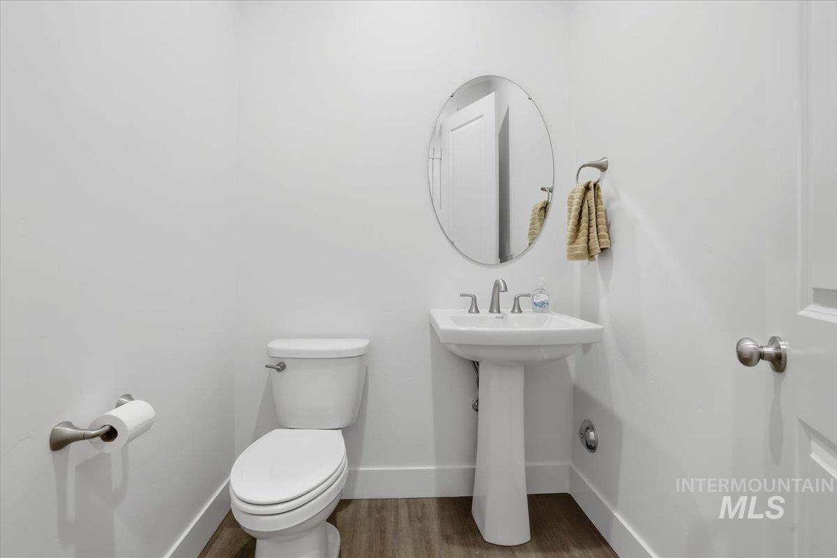 12529 S Lenora Pl, Nampa, Idaho 83686, 3 Bedrooms, 3.5 Bathrooms, Residential For Sale, Price $720,000,MLS 98973393