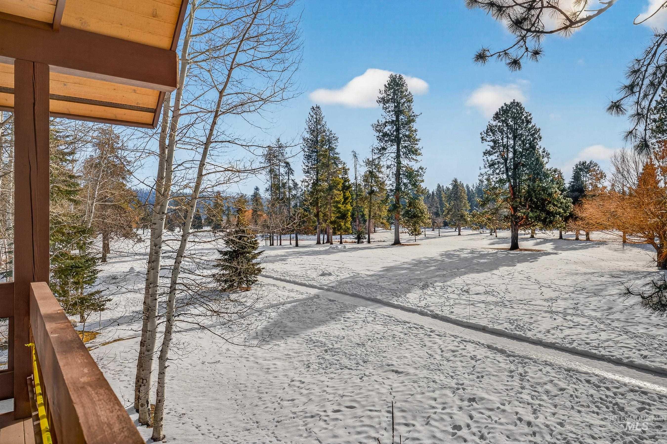 722 Lick Creek Rd, McCall, Idaho 83638, 3 Bedrooms, 3 Bathrooms, Residential For Sale, Price $799,000,MLS 98973394