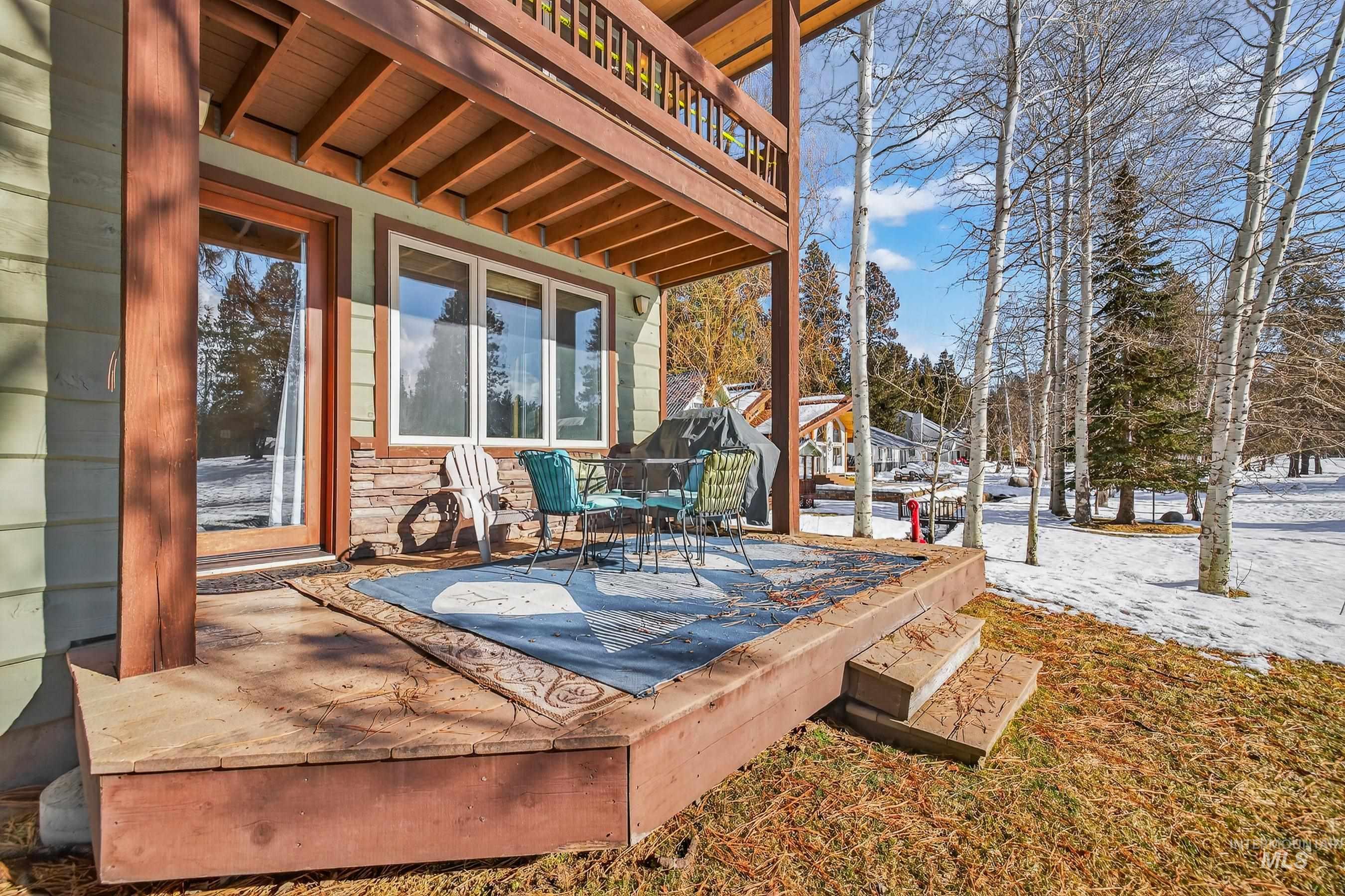 722 Lick Creek Rd, McCall, Idaho 83638, 3 Bedrooms, 3 Bathrooms, Residential For Sale, Price $799,000,MLS 98973394