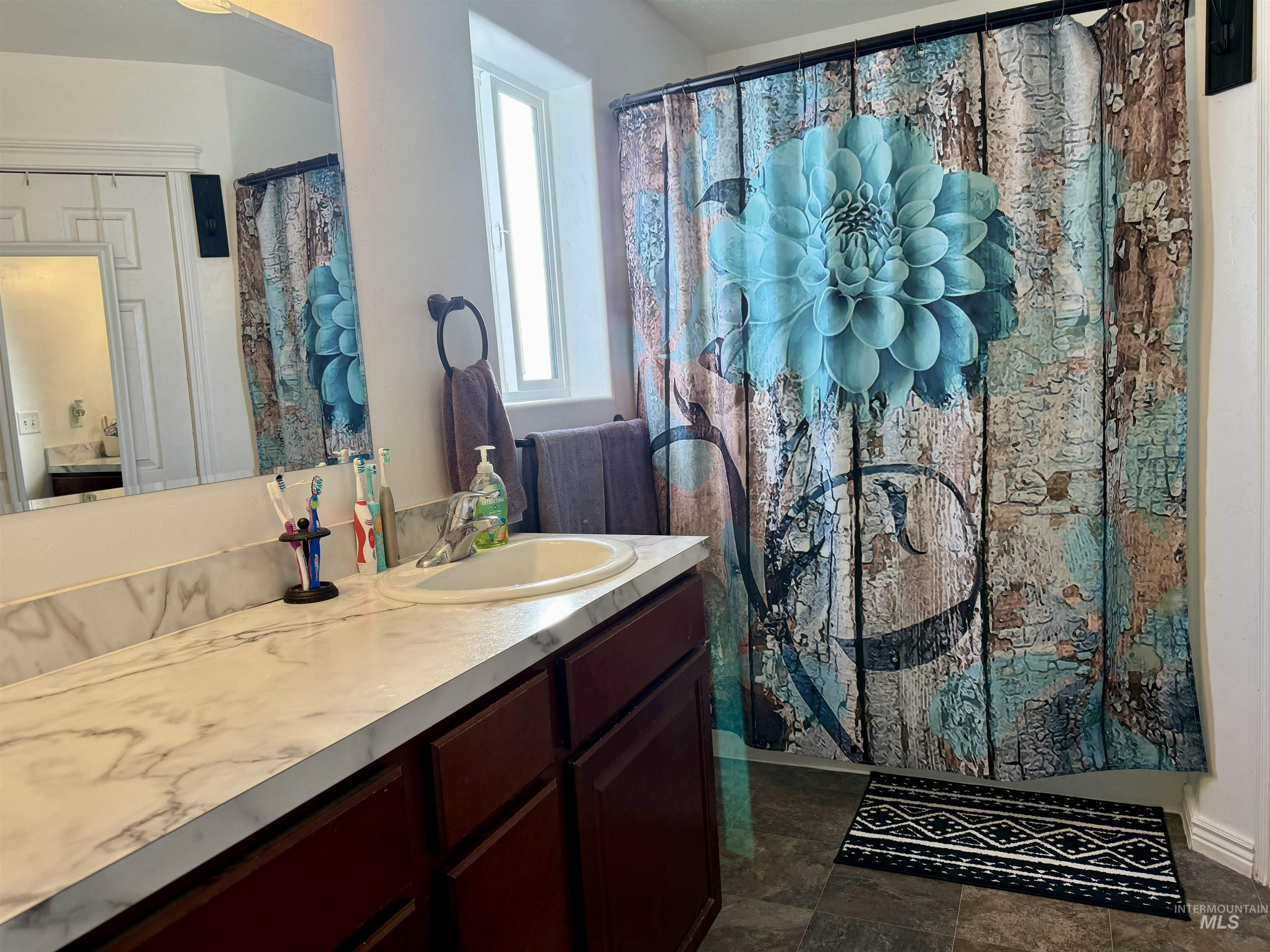 1141 Sunset Lane, Kimberly, Idaho 83341, 3 Bedrooms, 2 Bathrooms, Residential For Sale, Price $315,000, 98973396