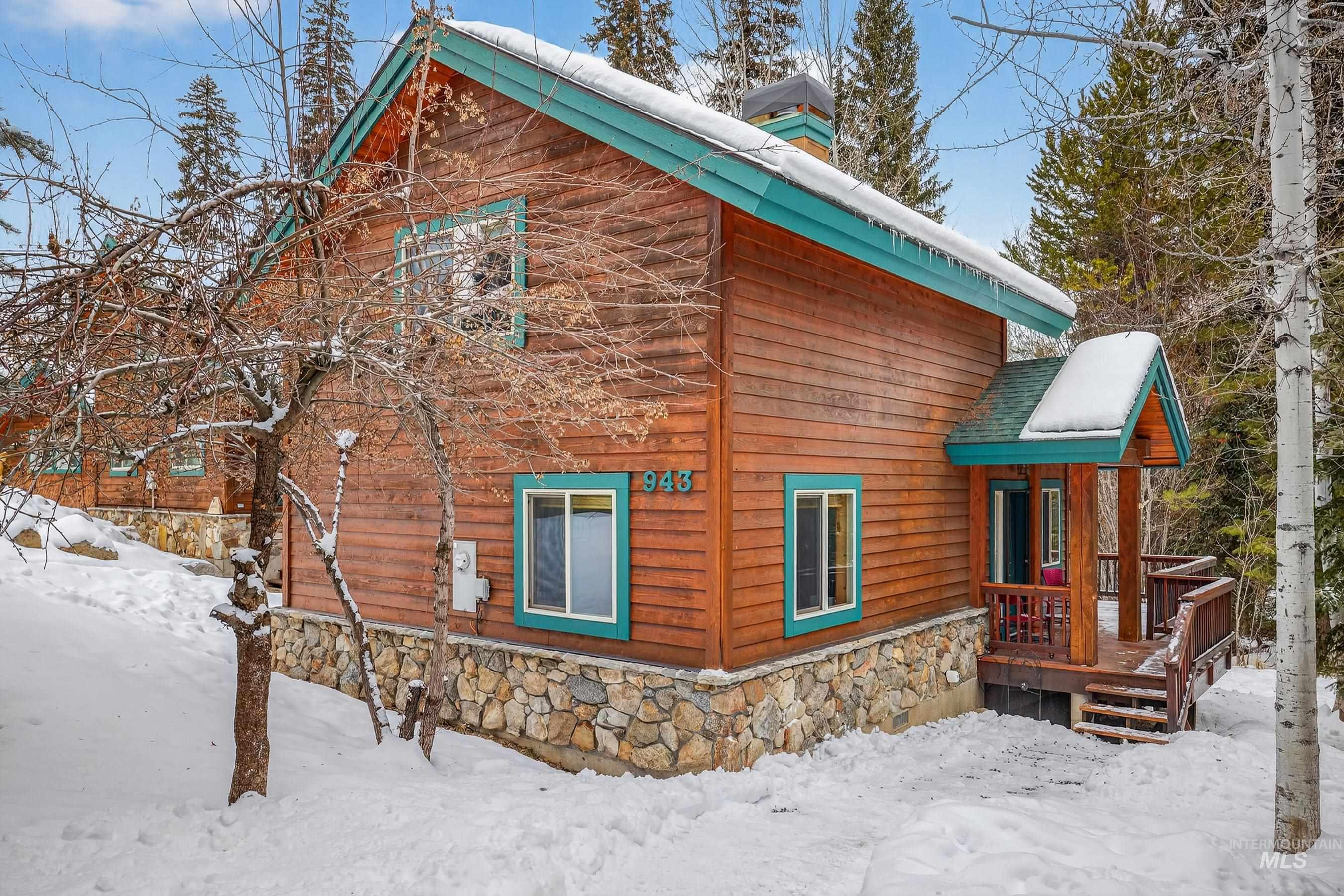 943 Cottage Court, McCall, Idaho 83638, 2 Bedrooms, 2 Bathrooms, Residential For Sale, Price $635,000,MLS 98973397