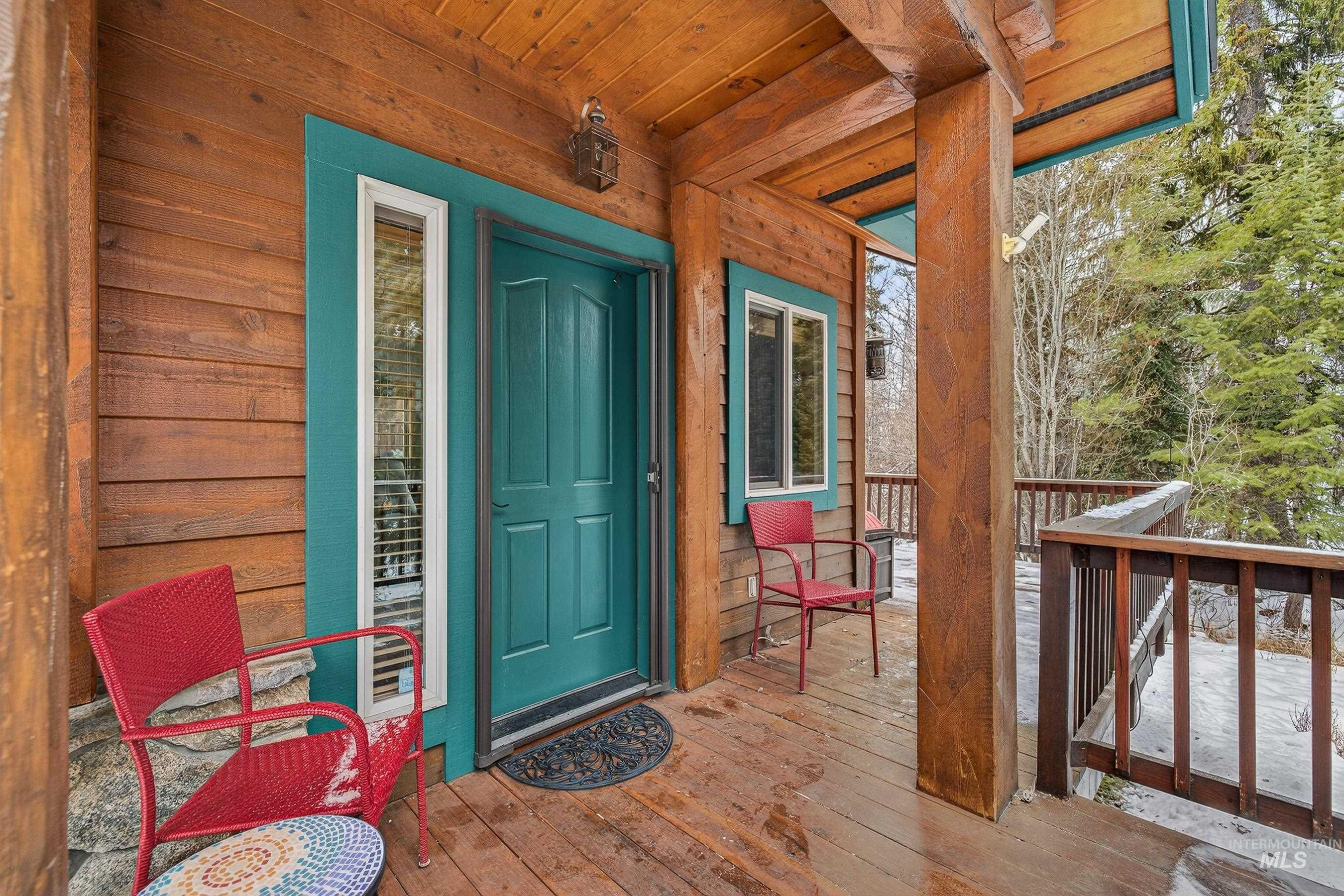 943 Cottage Court, McCall, Idaho 83638, 2 Bedrooms, 2 Bathrooms, Residential For Sale, Price $635,000,MLS 98973397