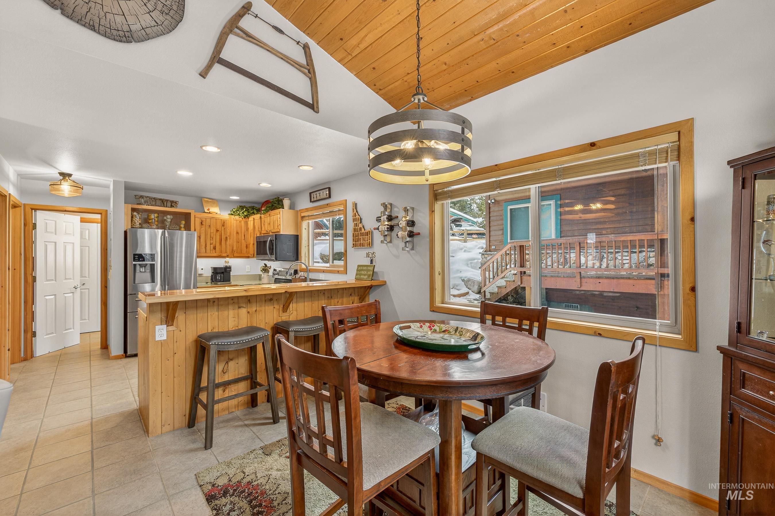 943 Cottage Court, McCall, Idaho 83638, 2 Bedrooms, 2 Bathrooms, Residential For Sale, Price $635,000,MLS 98973397