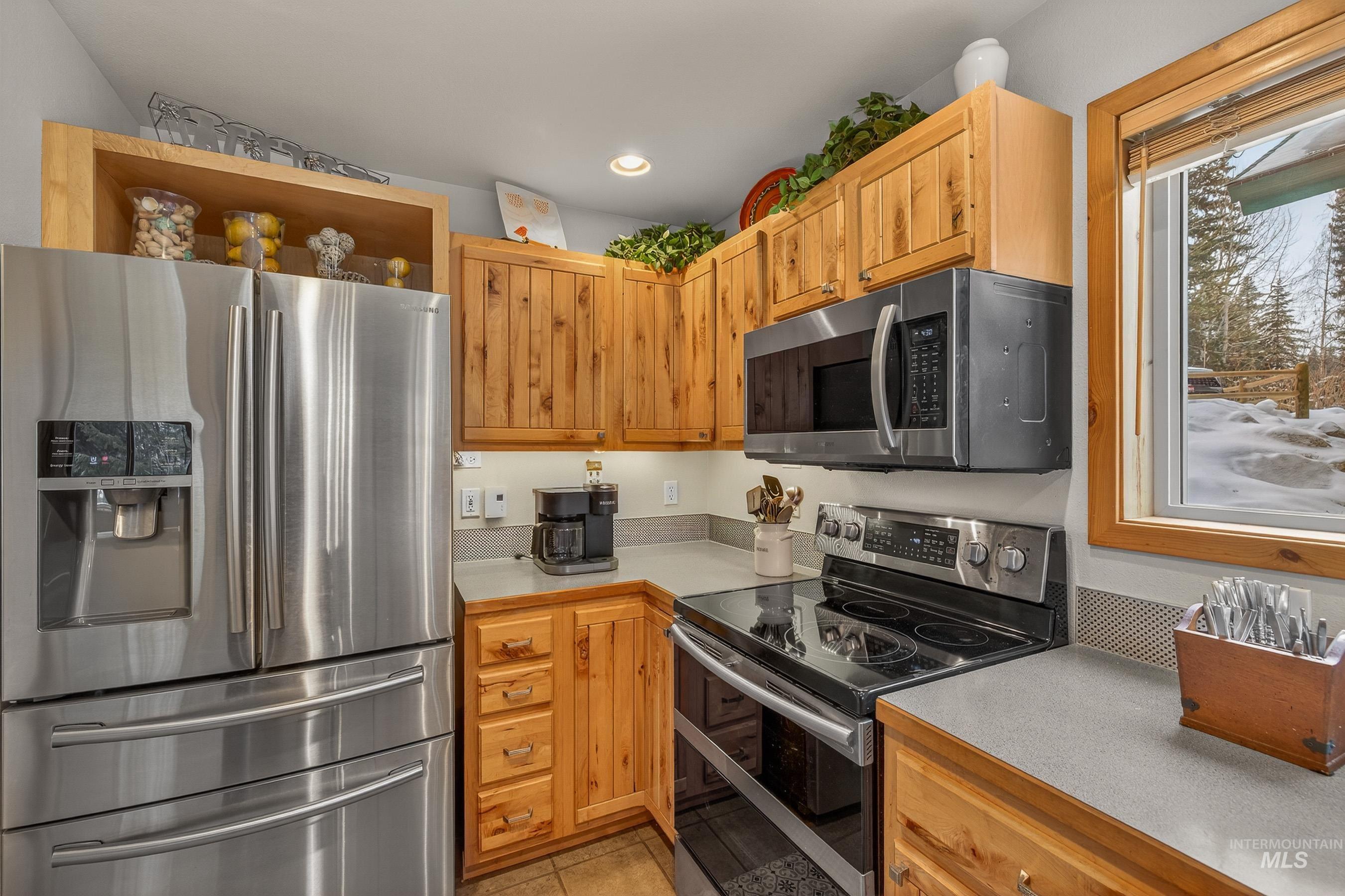 943 Cottage Court, McCall, Idaho 83638, 2 Bedrooms, 2 Bathrooms, Residential For Sale, Price $635,000,MLS 98973397