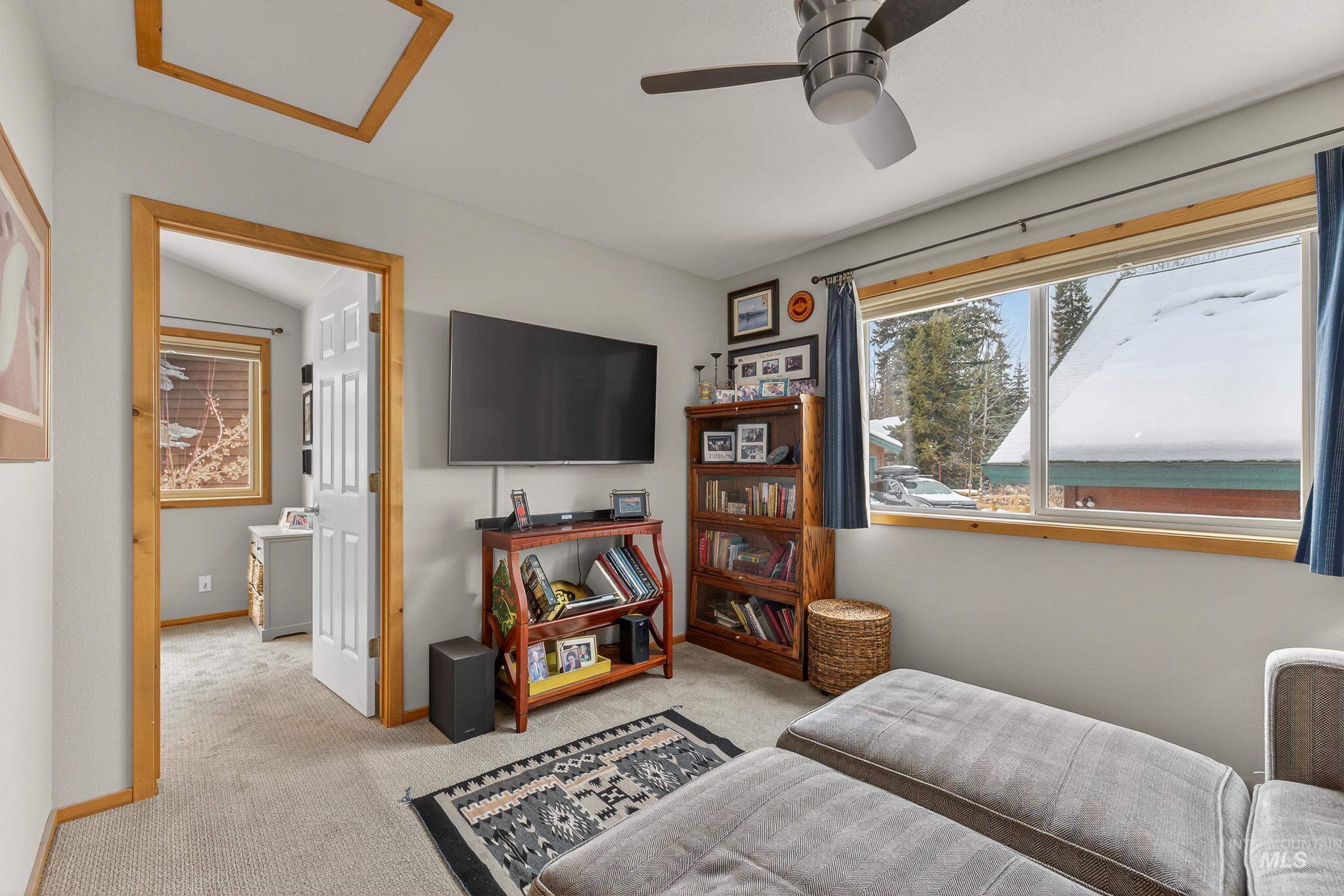 943 Cottage Court, McCall, Idaho 83638, 2 Bedrooms, 2 Bathrooms, Residential For Sale, Price $635,000,MLS 98973397