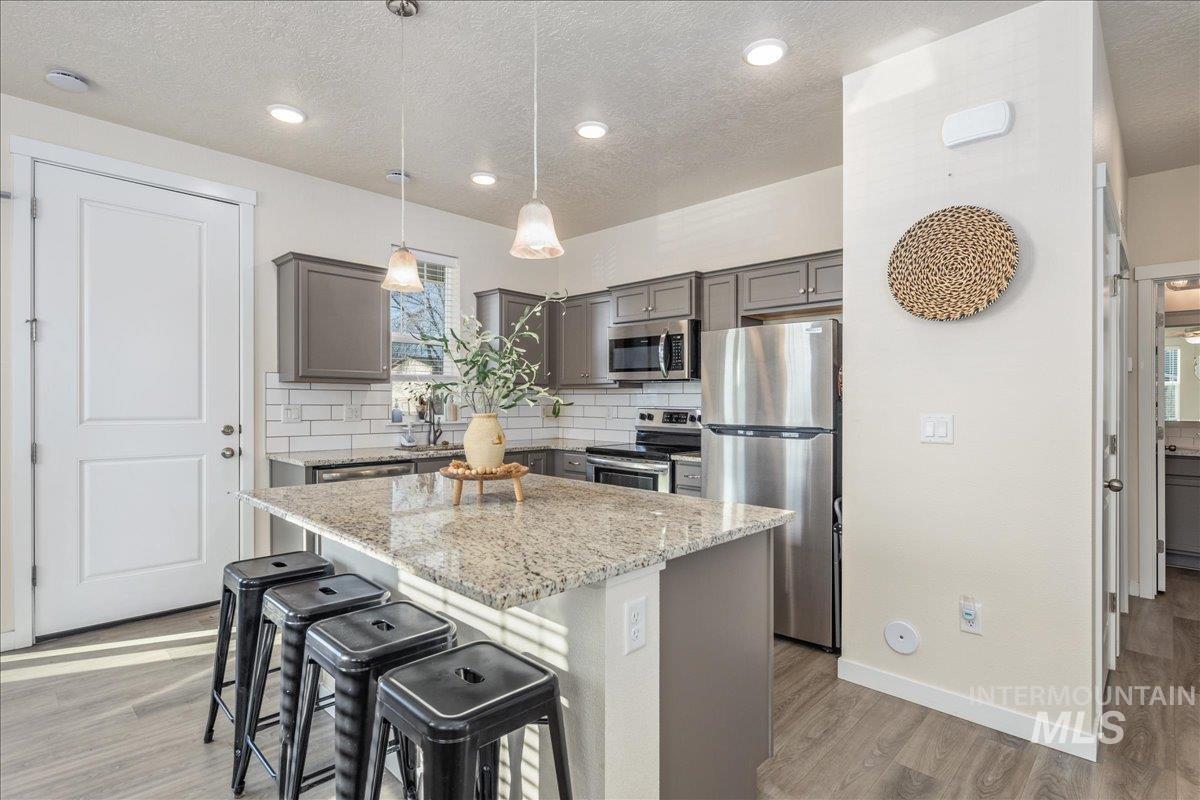 2329 E Spice Loop, Nampa, Idaho 83687, 3 Bedrooms, 3 Bathrooms, Residential For Sale, Price $335,000,MLS 98973398