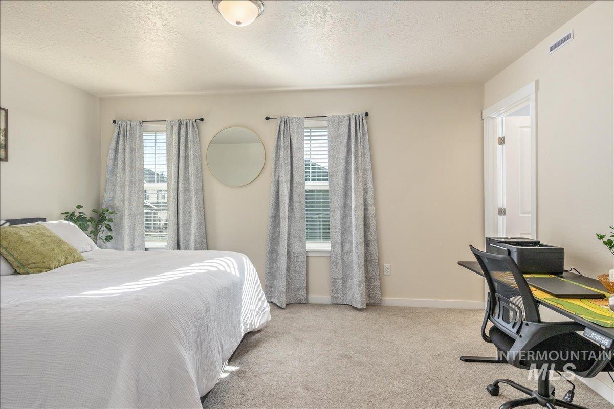 2329 E Spice Loop, Nampa, Idaho 83687, 3 Bedrooms, 3 Bathrooms, Residential For Sale, Price $335,000,MLS 98973398