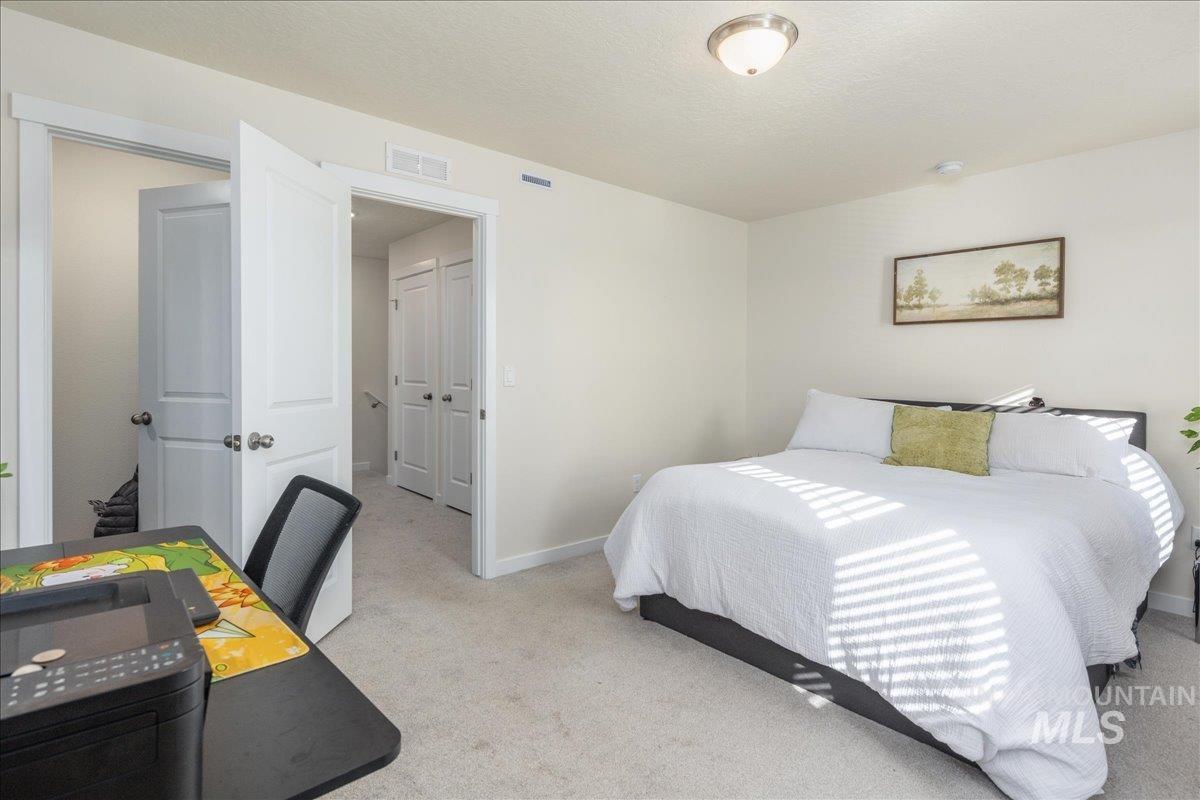 2329 E Spice Loop, Nampa, Idaho 83687, 3 Bedrooms, 3 Bathrooms, Residential For Sale, Price $330,000,MLS 98973398