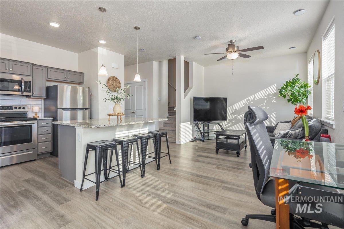 2329 E Spice Loop, Nampa, Idaho 83687, 3 Bedrooms, 3 Bathrooms, Residential For Sale, Price $335,000,MLS 98973398