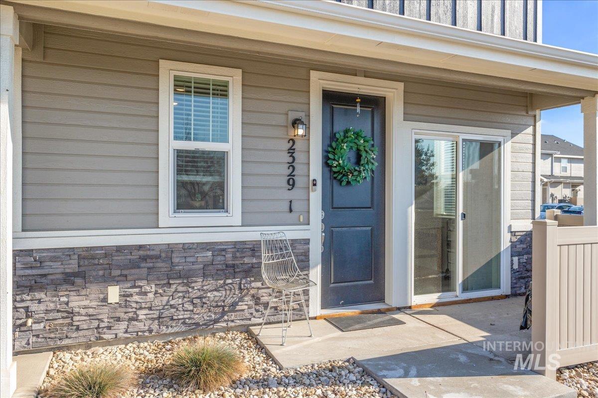 2329 E Spice Loop, Nampa, Idaho 83687, 3 Bedrooms, 3 Bathrooms, Residential For Sale, Price $325,000, 98973398