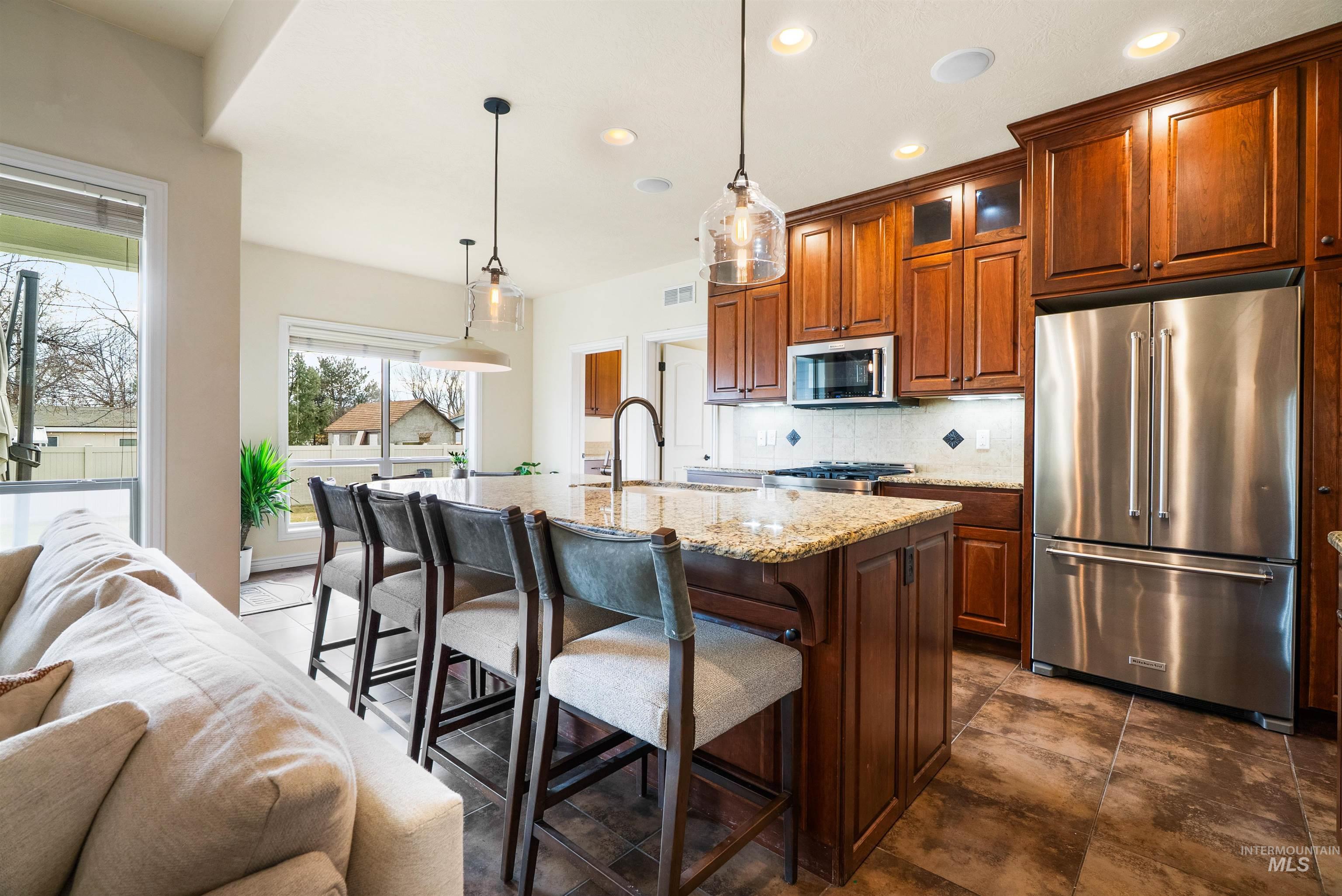 8365 W Tether Street, Boise, Idaho 83709, 3 Bedrooms, 3 Bathrooms, Residential For Sale, Price $634,900,MLS 98973399