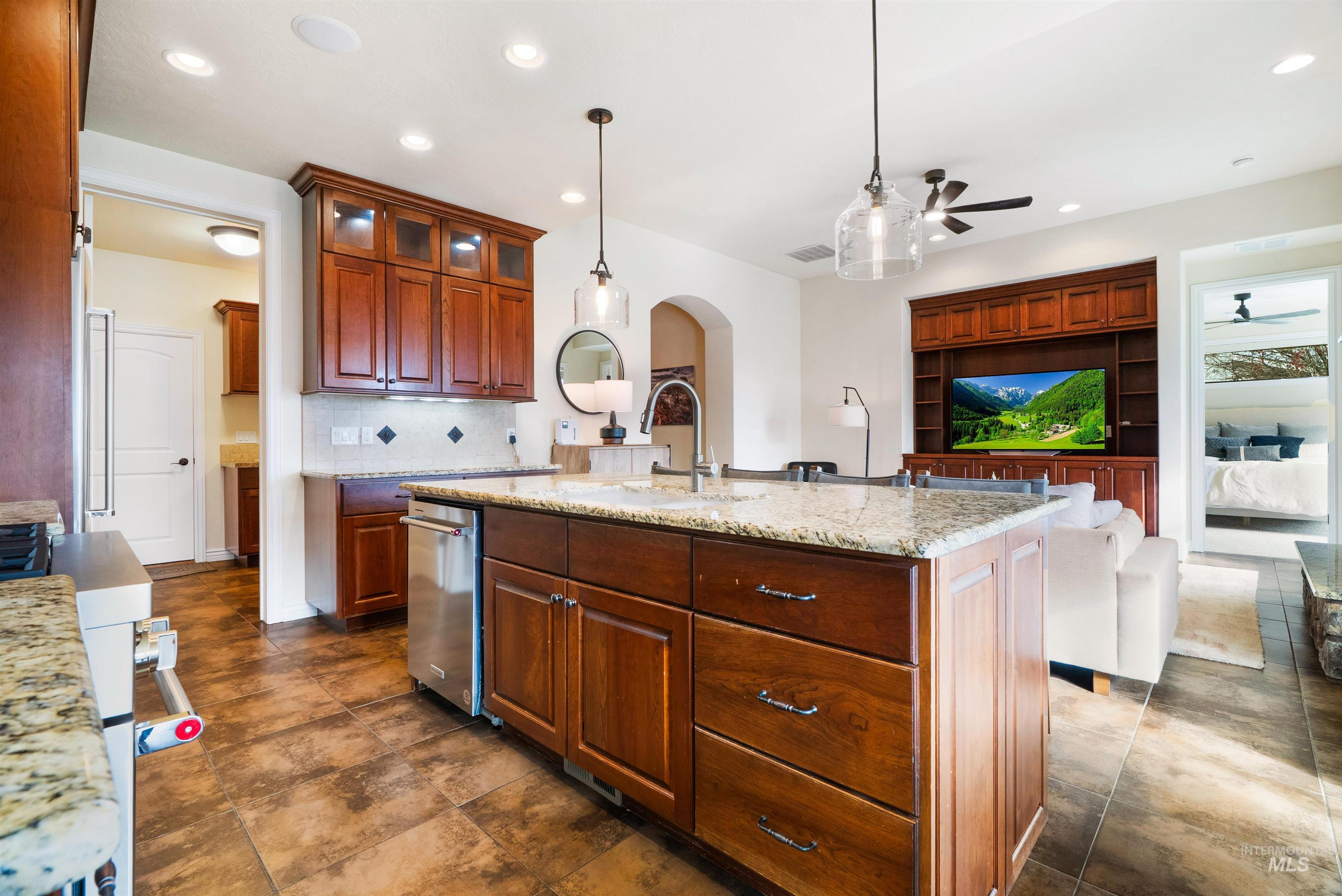 8365 W Tether Street, Boise, Idaho 83709, 3 Bedrooms, 3 Bathrooms, Residential For Sale, Price $634,900,MLS 98973399