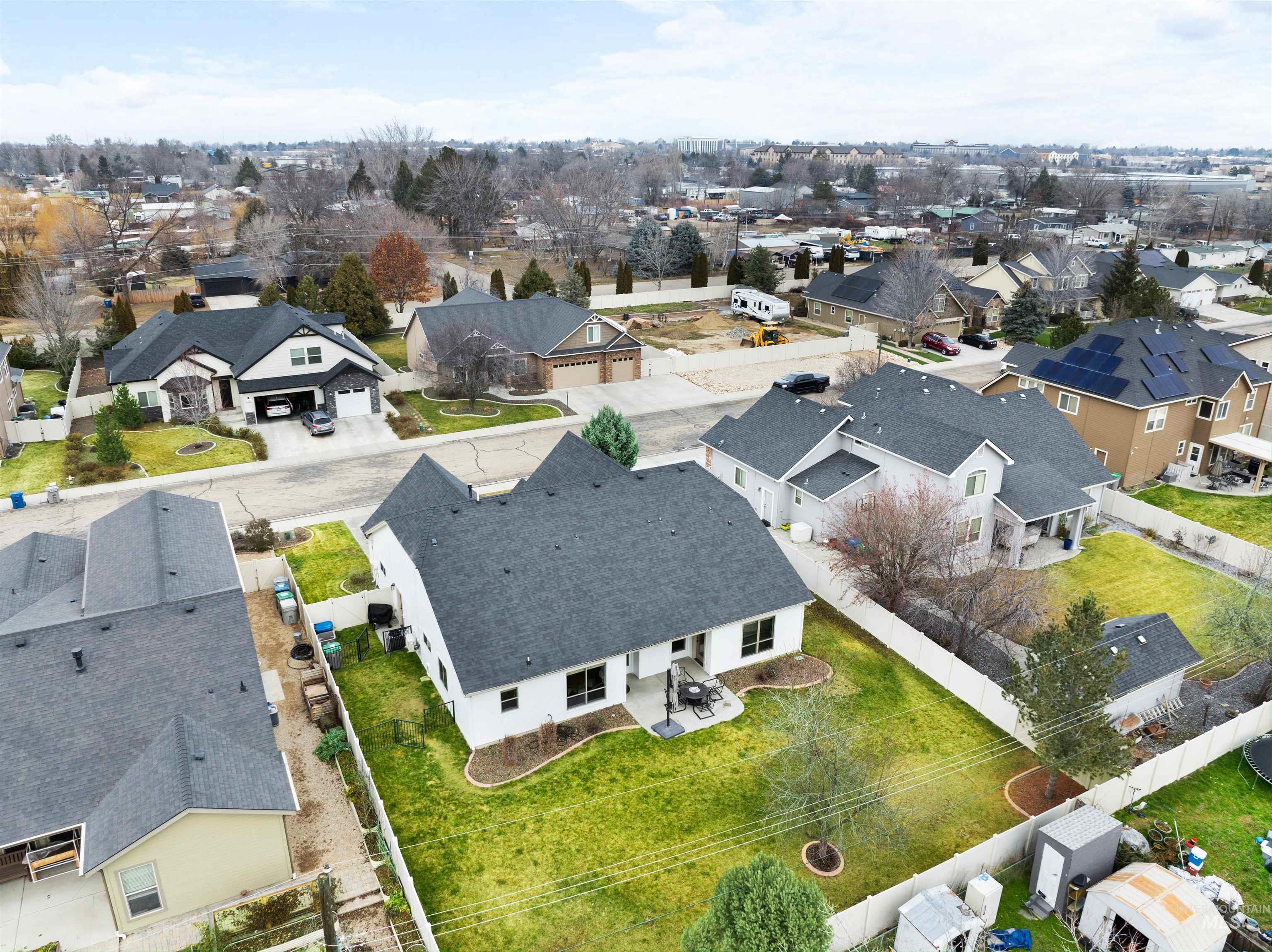 8365 W Tether Street, Boise, Idaho 83709, 3 Bedrooms, 3 Bathrooms, Residential For Sale, Price $634,900,MLS 98973399