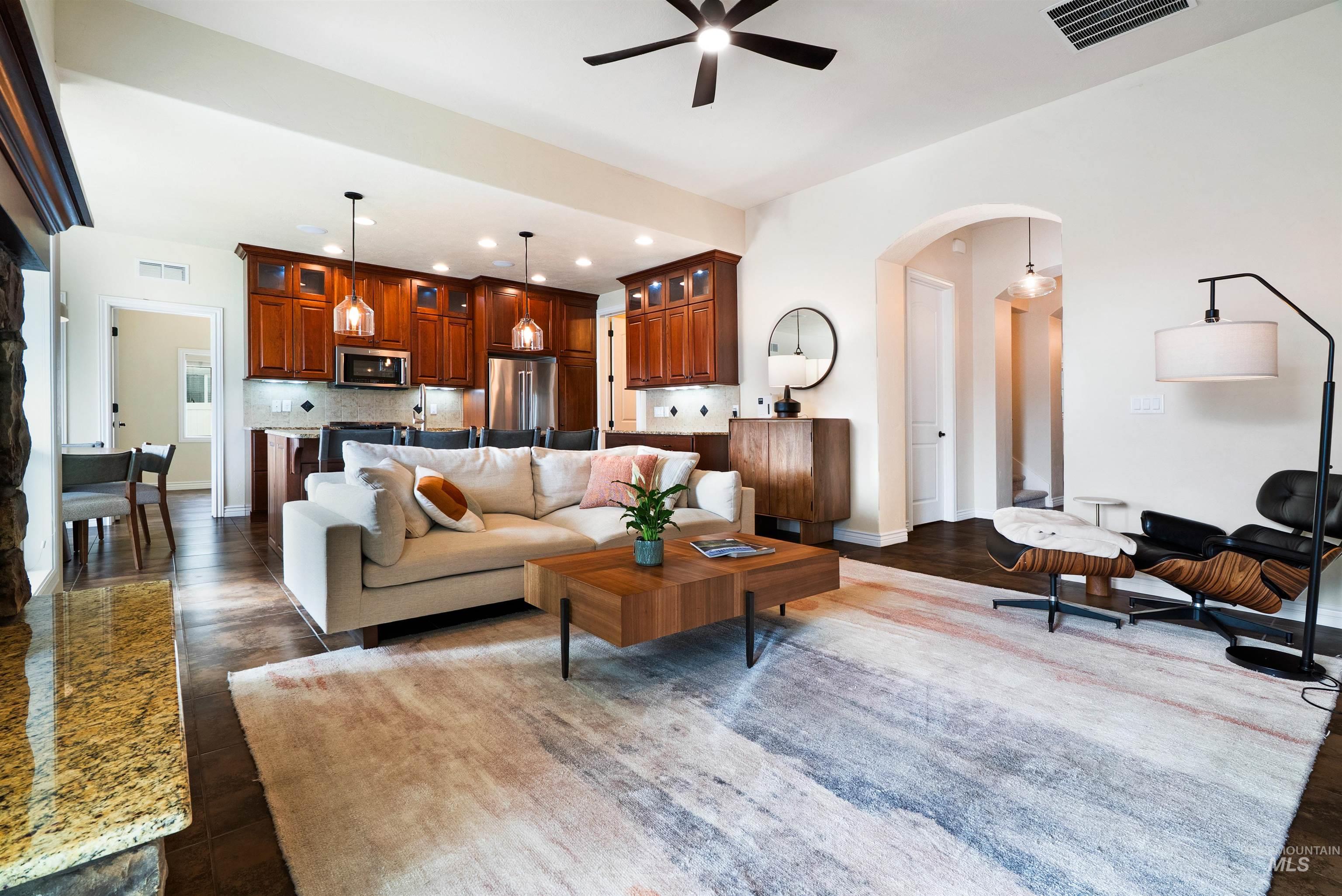 8365 W Tether Street, Boise, Idaho 83709, 3 Bedrooms, 3 Bathrooms, Residential For Sale, Price $634,900,MLS 98973399