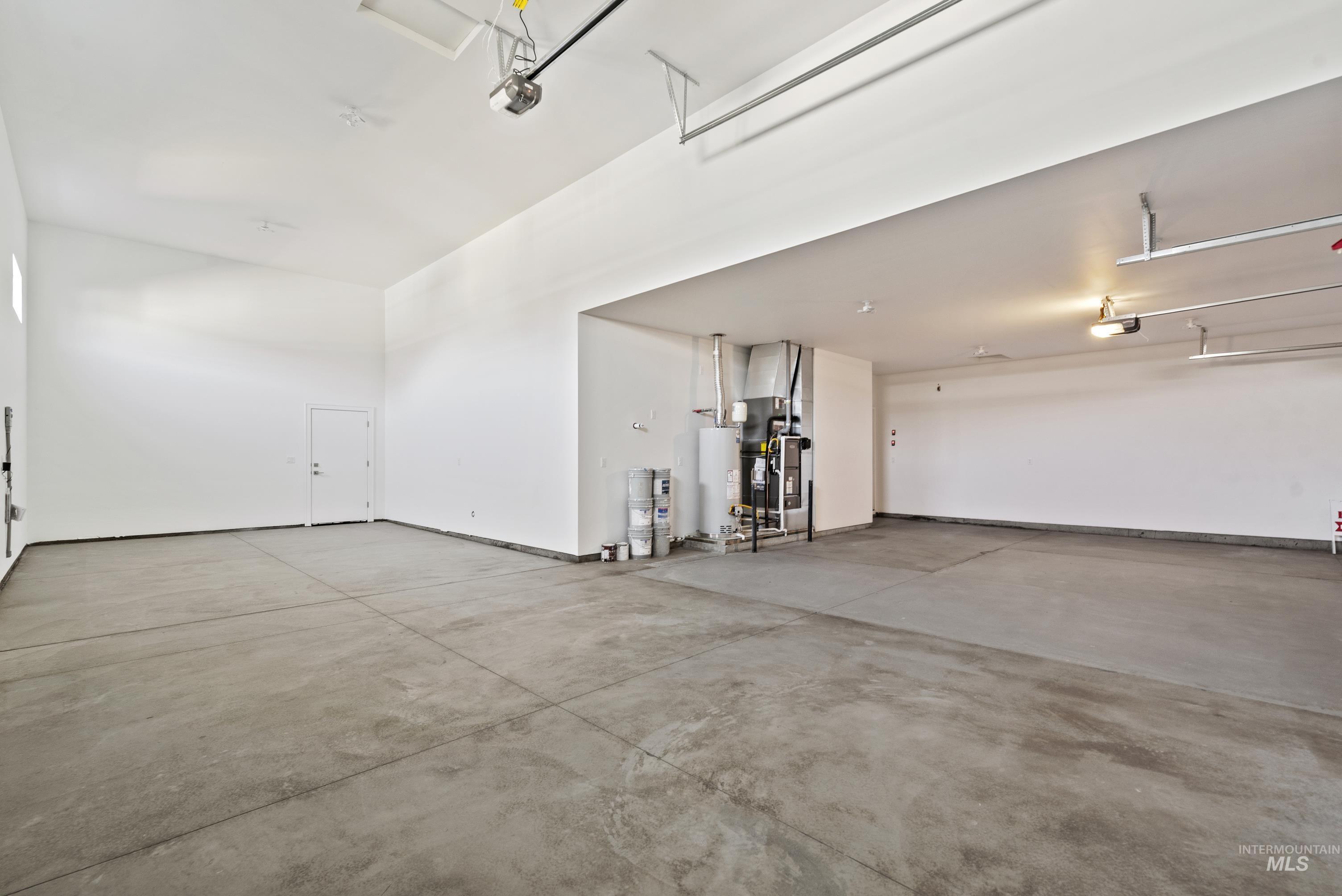 2408 S Hurd Ave., Nampa, Idaho 83686, 3 Bedrooms, 2 Bathrooms, Residential For Sale, Price $634,900, 98973402