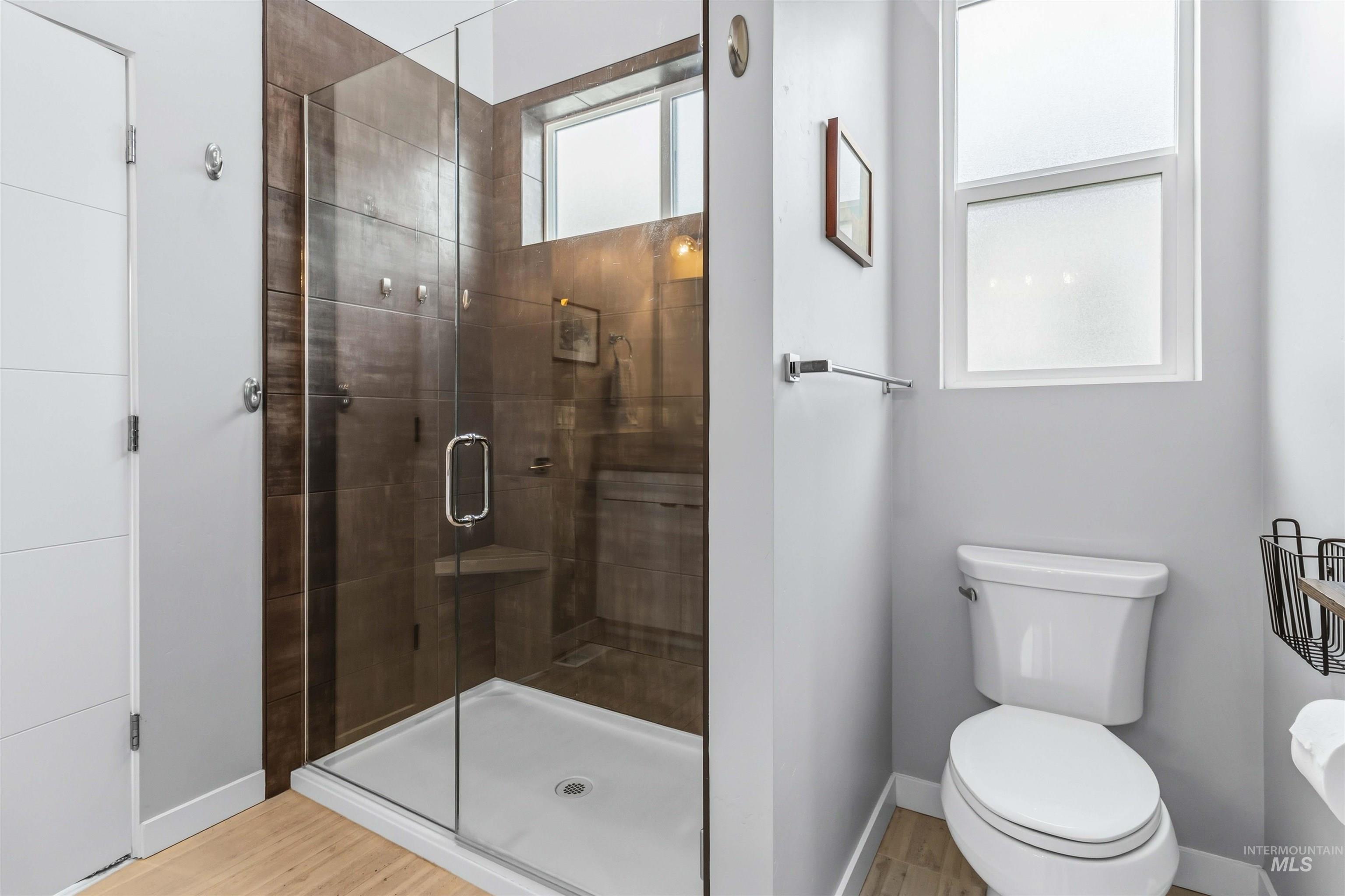 5961 W Lucky Lane, Boise, Idaho 83703, 3 Bedrooms, 2 Bathrooms, Residential For Sale, Price $529,900,MLS 98973404