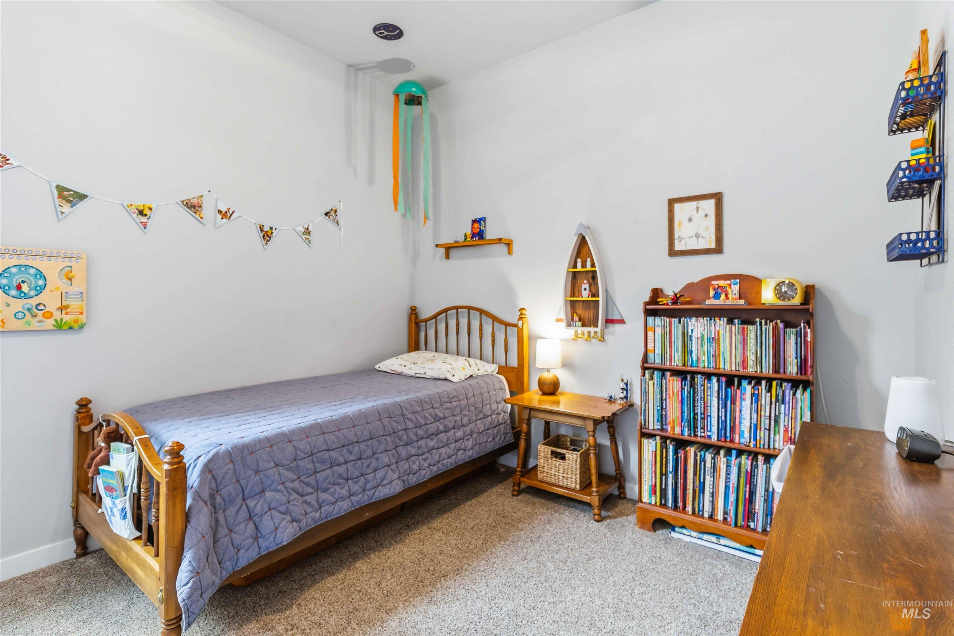 5961 W Lucky Lane, Boise, Idaho 83703, 3 Bedrooms, 2 Bathrooms, Residential For Sale, Price $529,900,MLS 98973404