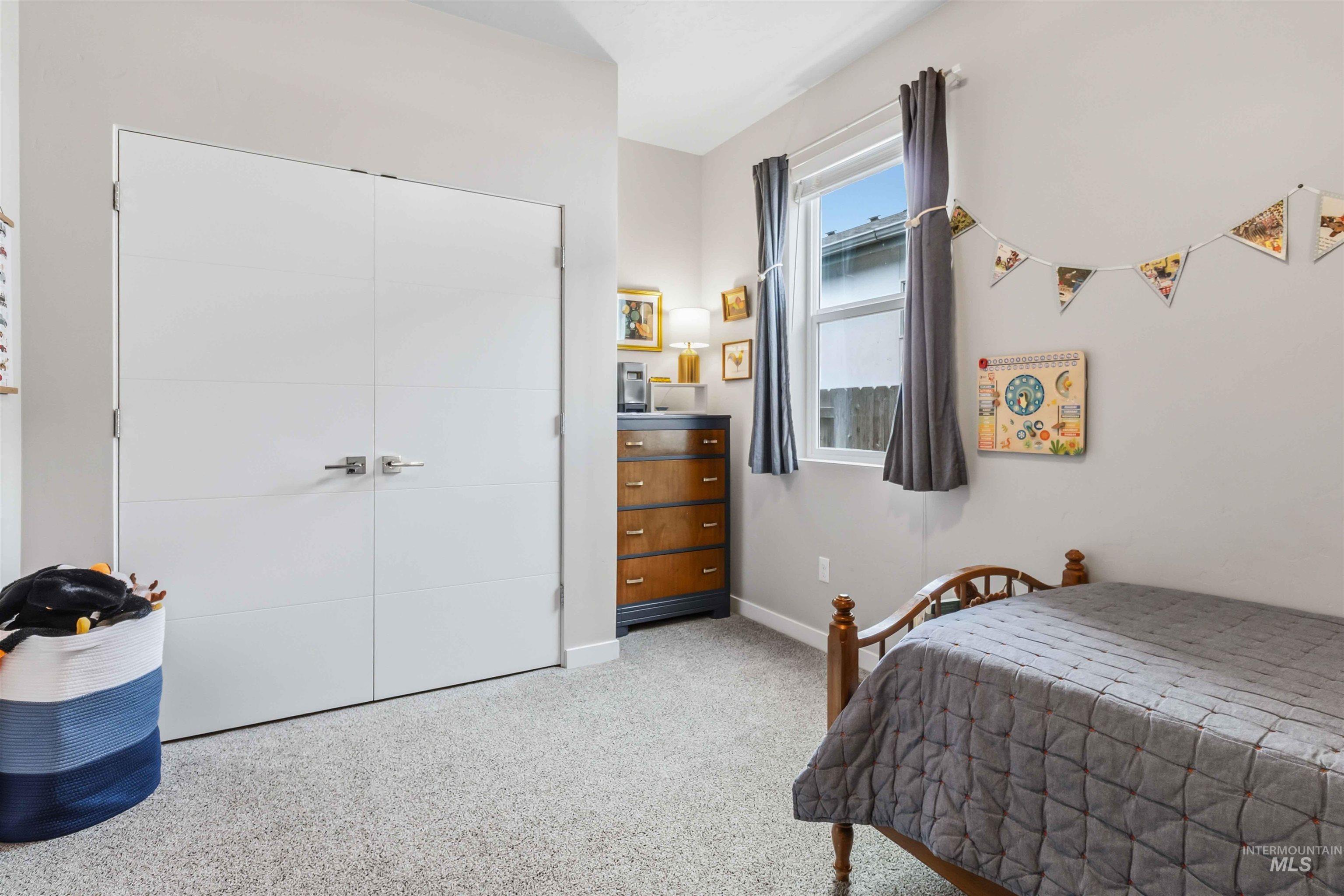 5961 W Lucky Lane, Boise, Idaho 83703, 3 Bedrooms, 2 Bathrooms, Residential For Sale, Price $529,900,MLS 98973404