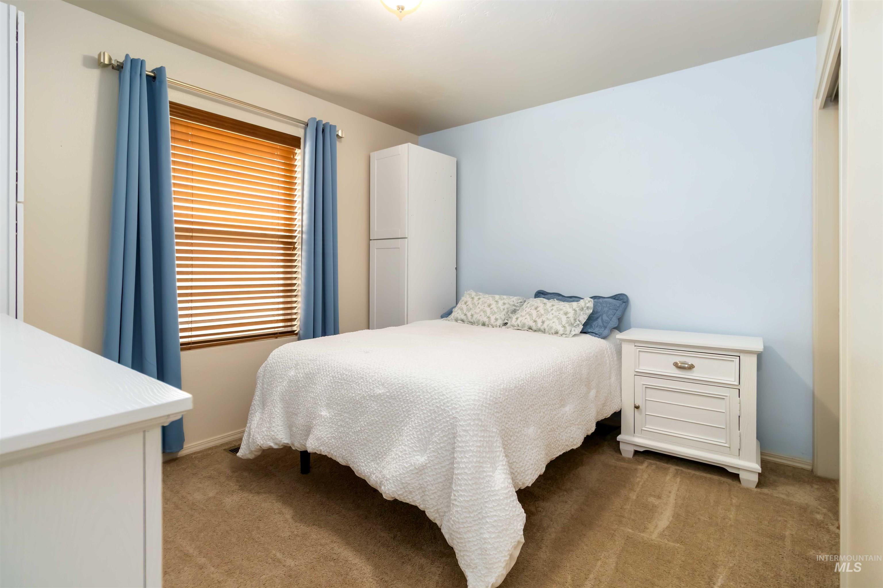 18380 Harvester Ave, Nampa, Idaho 83687, 3 Bedrooms, 2 Bathrooms, Residential For Sale, Price $460,000,MLS 98973406