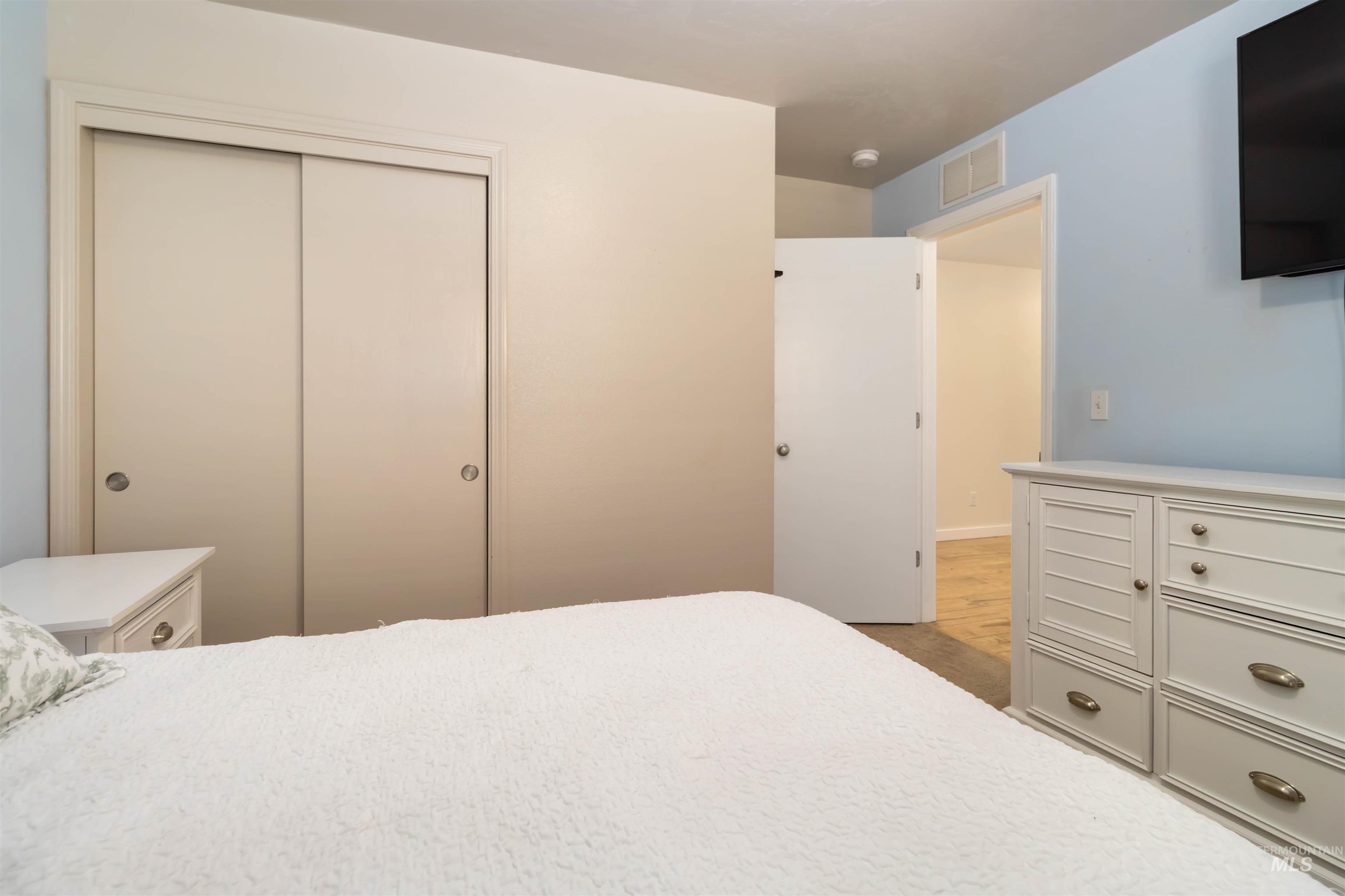 18380 Harvester Ave, Nampa, Idaho 83687, 3 Bedrooms, 2 Bathrooms, Residential For Sale, Price $460,000,MLS 98973406