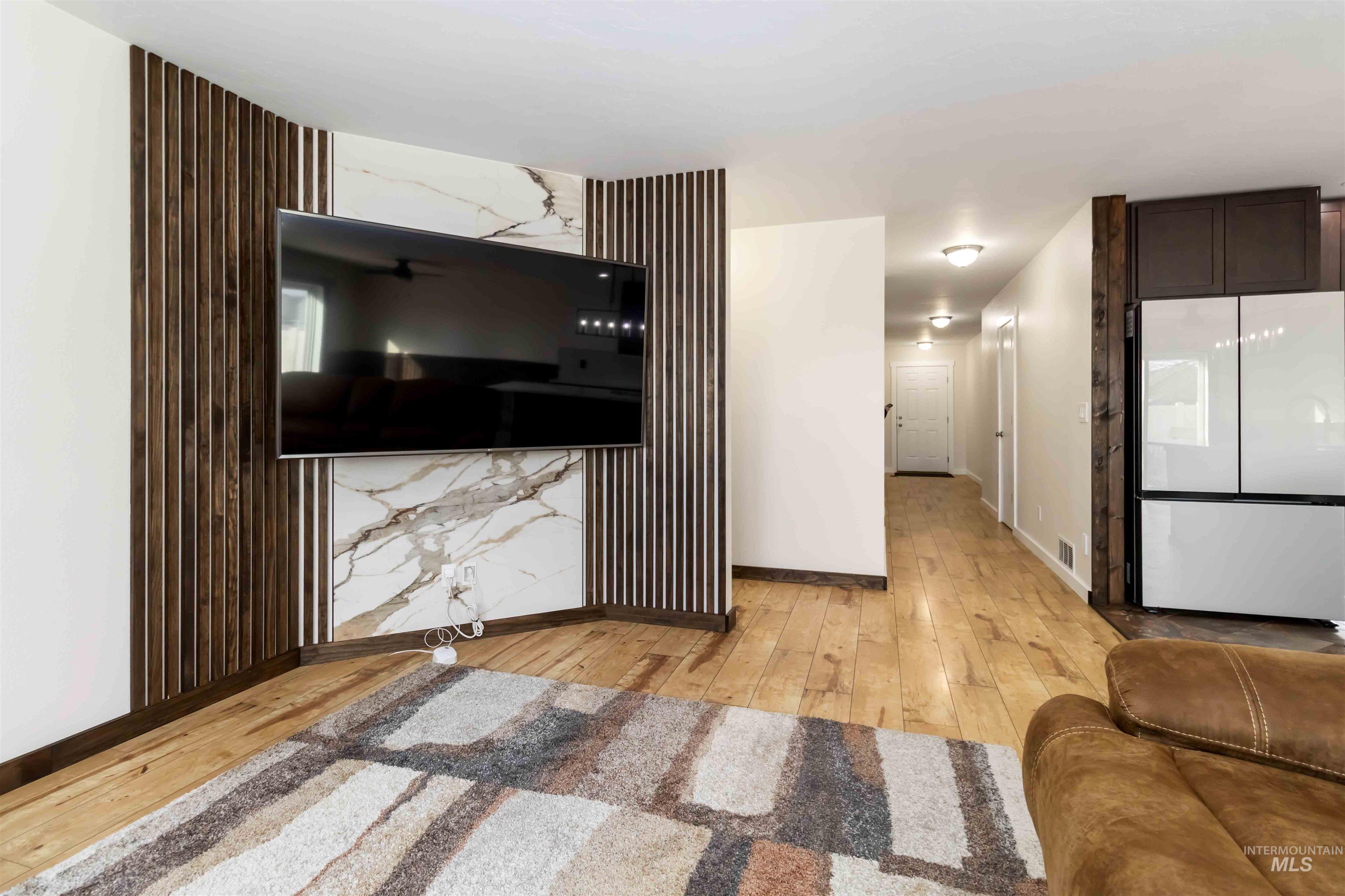 18380 Harvester Ave, Nampa, Idaho 83687, 3 Bedrooms, 2 Bathrooms, Residential For Sale, Price $460,000,MLS 98973406