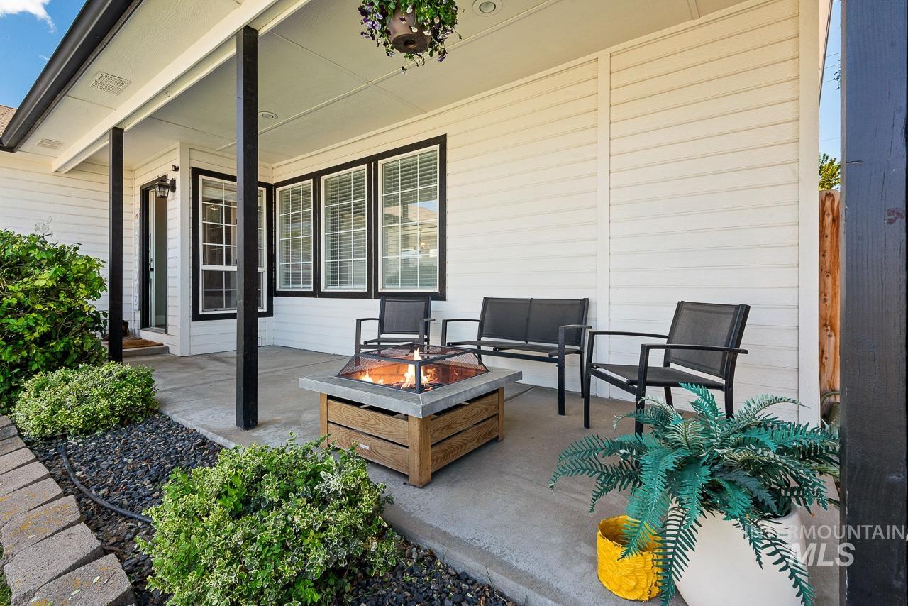 535 Seasons Ct, Nampa, Idaho 83686, 4 Bedrooms, 3 Bathrooms, Residential For Sale, Price $415,000, 98973409