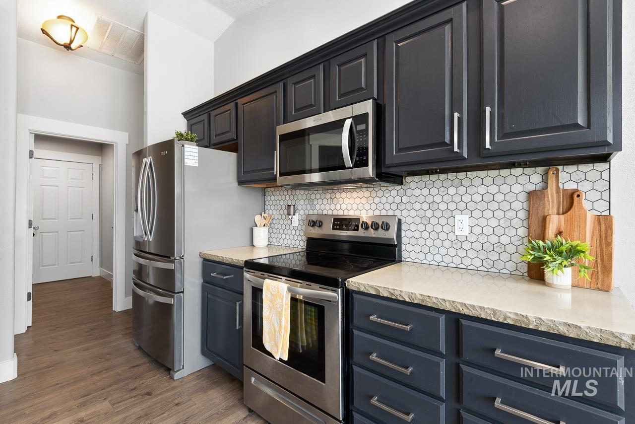 535 Seasons Ct, Nampa, Idaho 83686, 4 Bedrooms, 3 Bathrooms, Residential For Sale, Price $415,000, 98973409