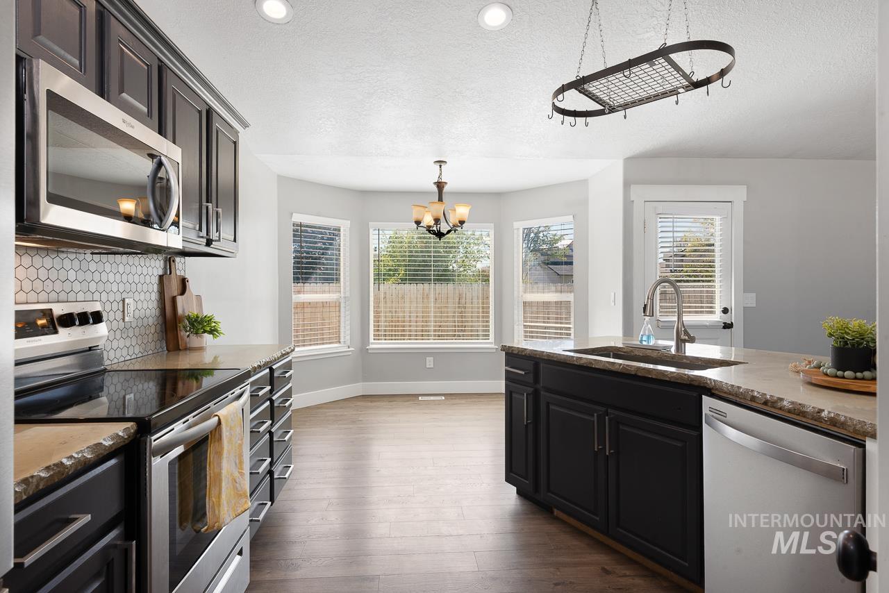 535 Seasons Ct, Nampa, Idaho 83686, 4 Bedrooms, 3 Bathrooms, Residential For Sale, Price $415,000, 98973409