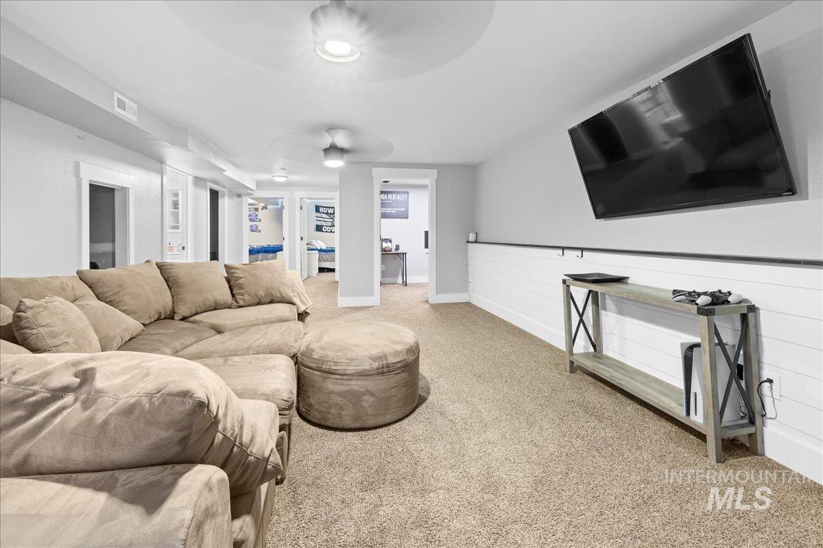 535 Seasons Ct, Nampa, Idaho 83686, 4 Bedrooms, 3 Bathrooms, Residential For Sale, Price $425,000, 98973409