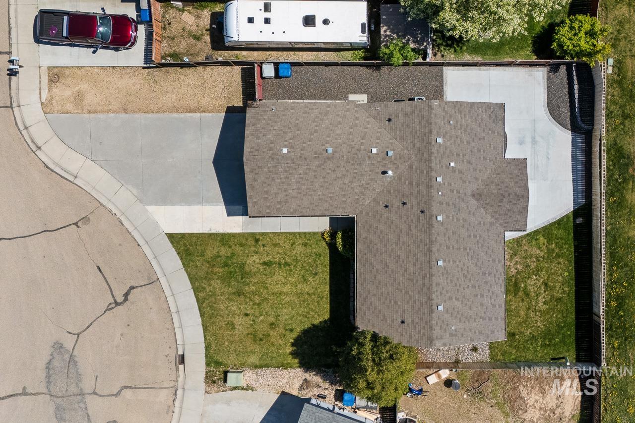 535 Seasons Ct, Nampa, Idaho 83686, 4 Bedrooms, 3 Bathrooms, Residential For Sale, Price $415,000, 98973409