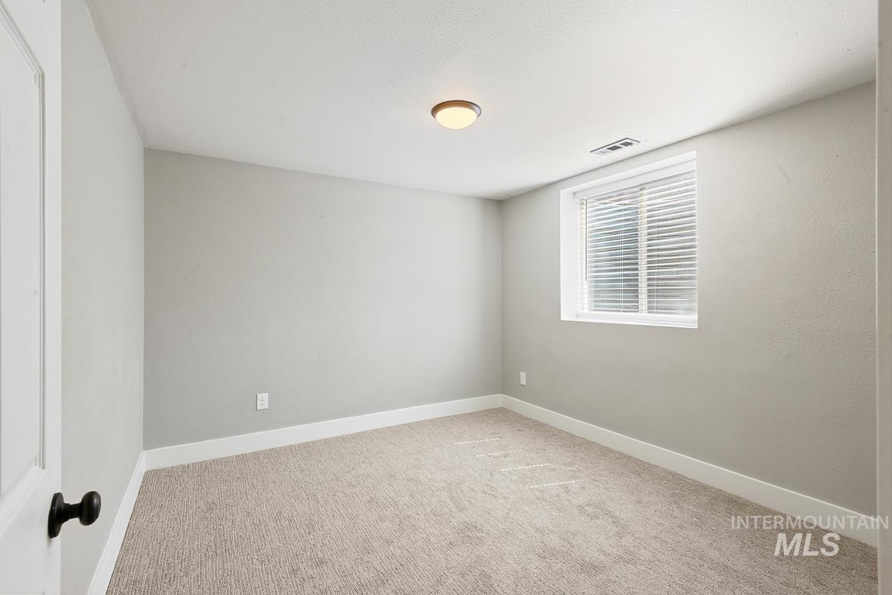 535 Seasons Ct, Nampa, Idaho 83686, 4 Bedrooms, 3 Bathrooms, Residential For Sale, Price $415,000, 98973409