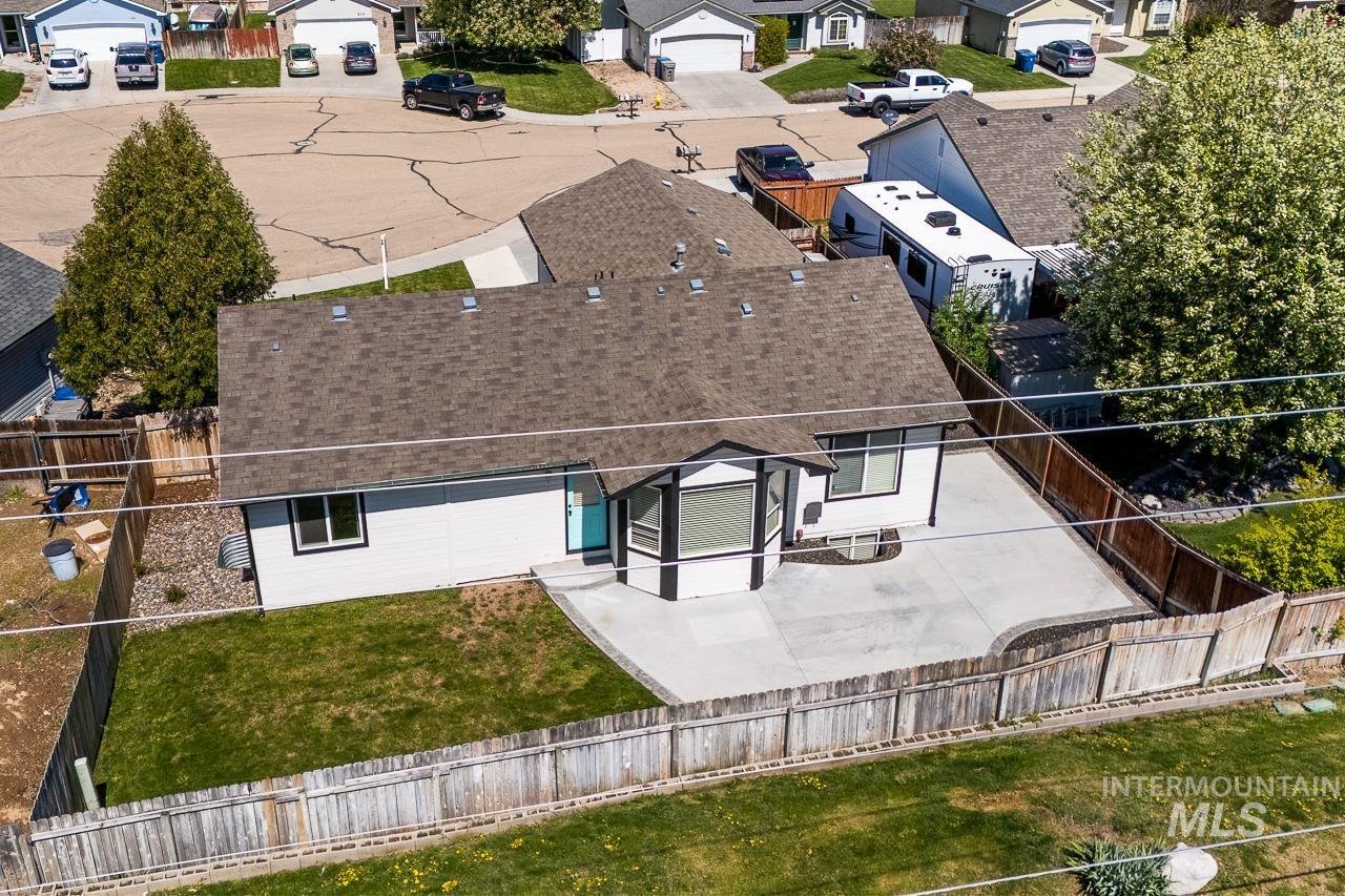 535 Seasons Ct, Nampa, Idaho 83686, 4 Bedrooms, 3 Bathrooms, Residential For Sale, Price $415,000, 98973409