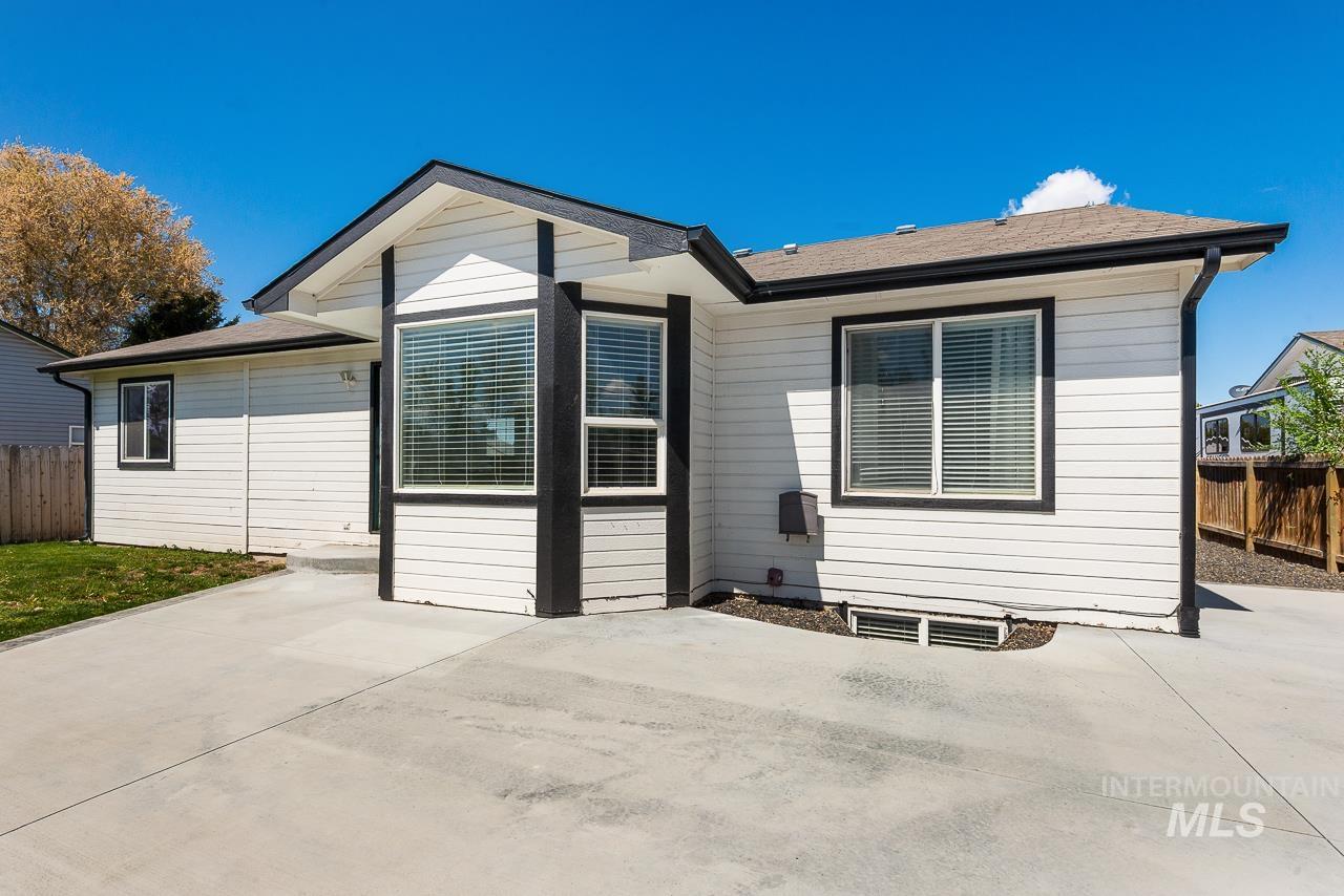 535 Seasons Ct, Nampa, Idaho 83686, 4 Bedrooms, 3 Bathrooms, Residential For Sale, Price $415,000, 98973409