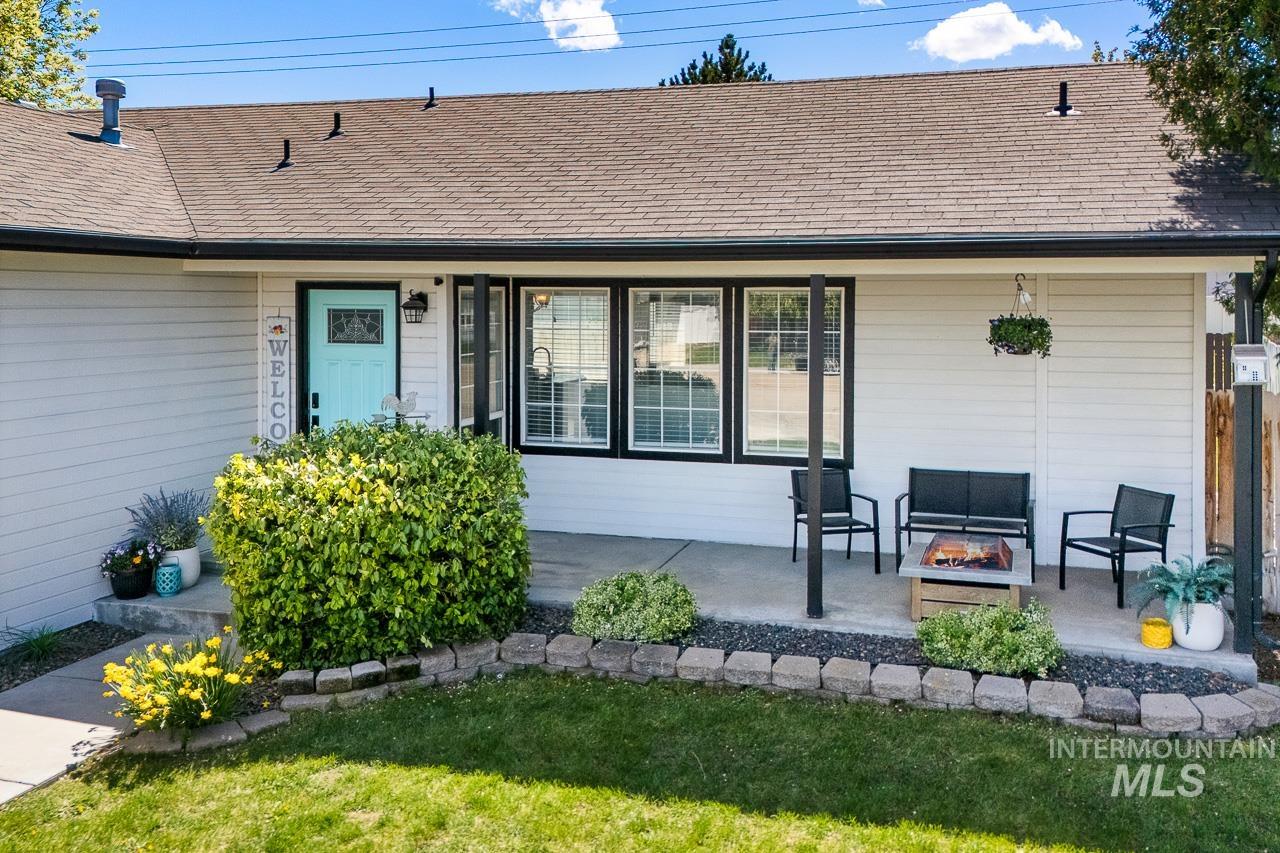 535 Seasons Ct, Nampa, Idaho 83686, 4 Bedrooms, 3 Bathrooms, Residential For Sale, Price $415,000, 98973409