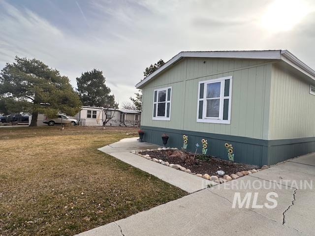 2119 E Blue Sage, Boise, Idaho 83716, 3 Bedrooms, 2 Bathrooms, Residential For Sale, Price $138,900,MLS 98973410