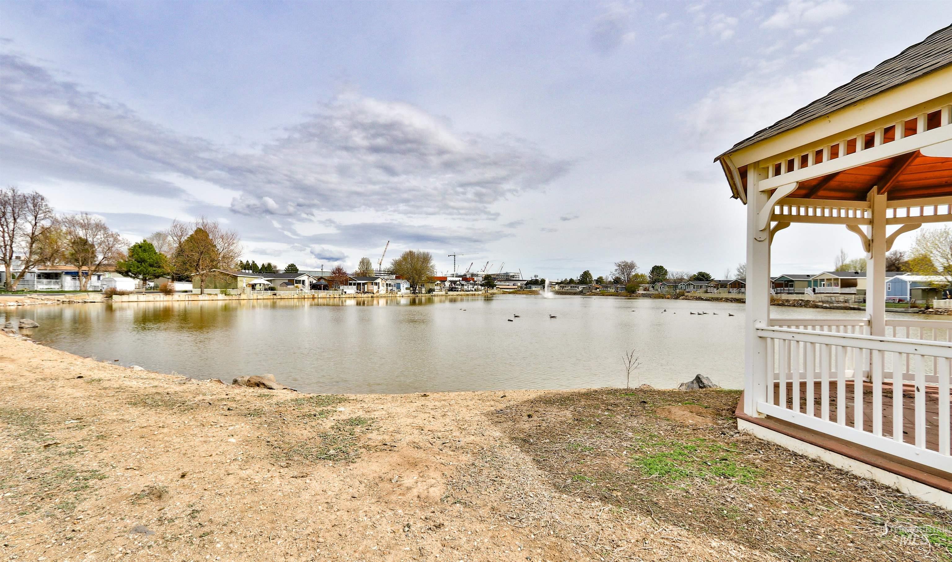 2119 E Blue Sage, Boise, Idaho 83716, 3 Bedrooms, 2 Bathrooms, Residential For Sale, Price $138,900,MLS 98973410