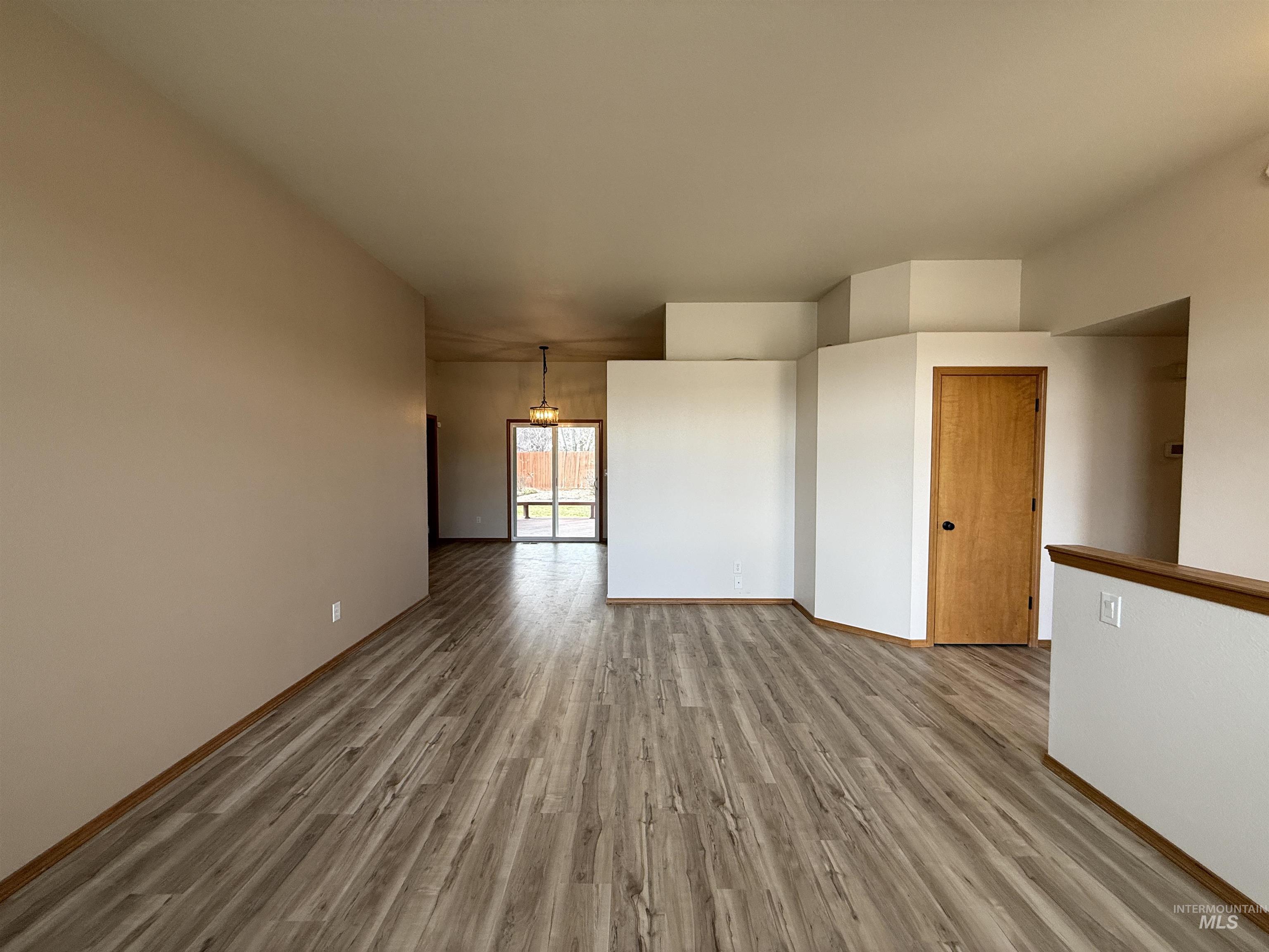 6169 N Portsmouth, Boise, Idaho 83714, 3 Bedrooms, 2 Bathrooms, Residential For Sale, Price $525,000,MLS 98973411