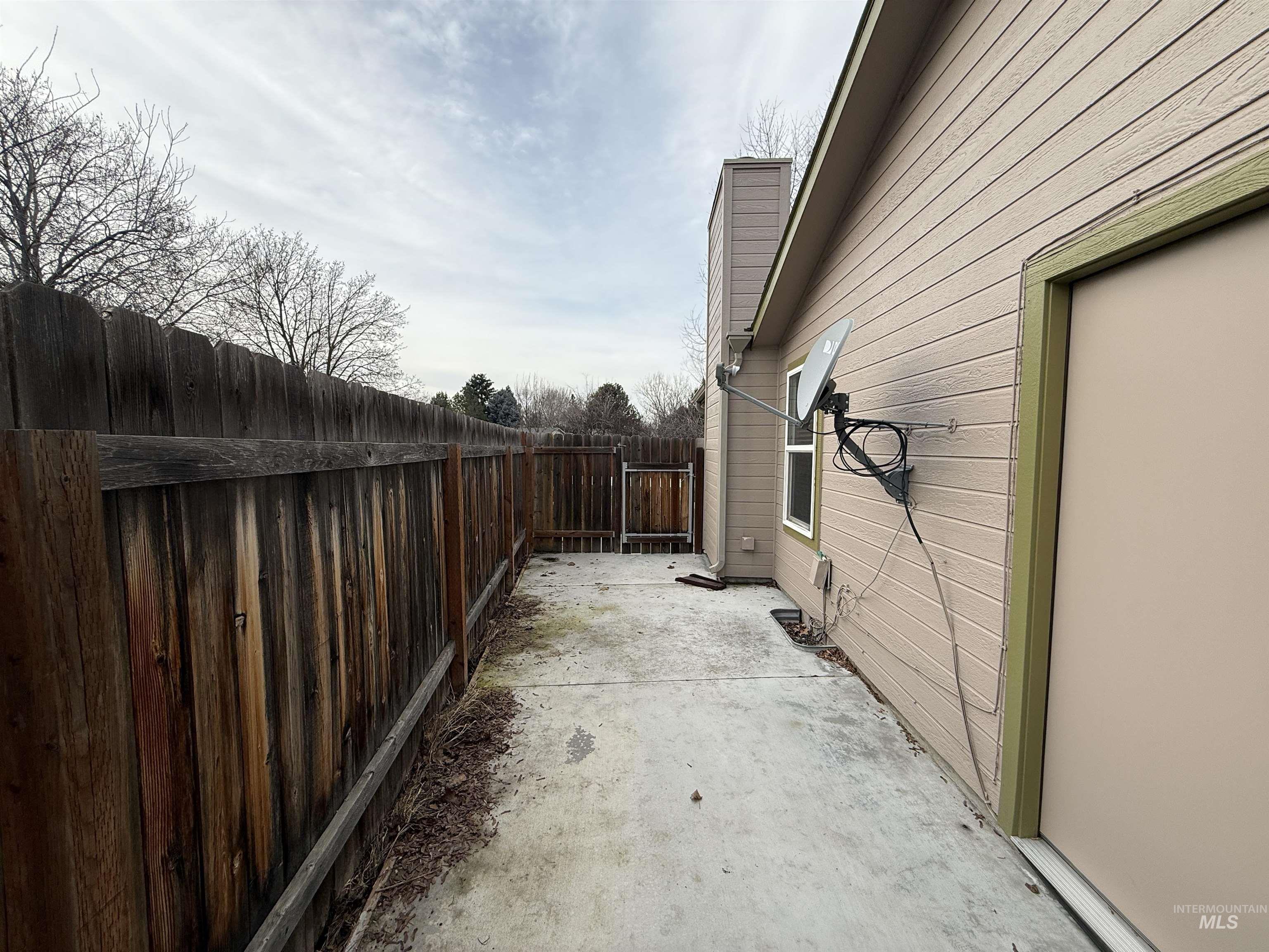 6169 N Portsmouth, Boise, Idaho 83714, 3 Bedrooms, 2 Bathrooms, Residential For Sale, Price $525,000,MLS 98973411