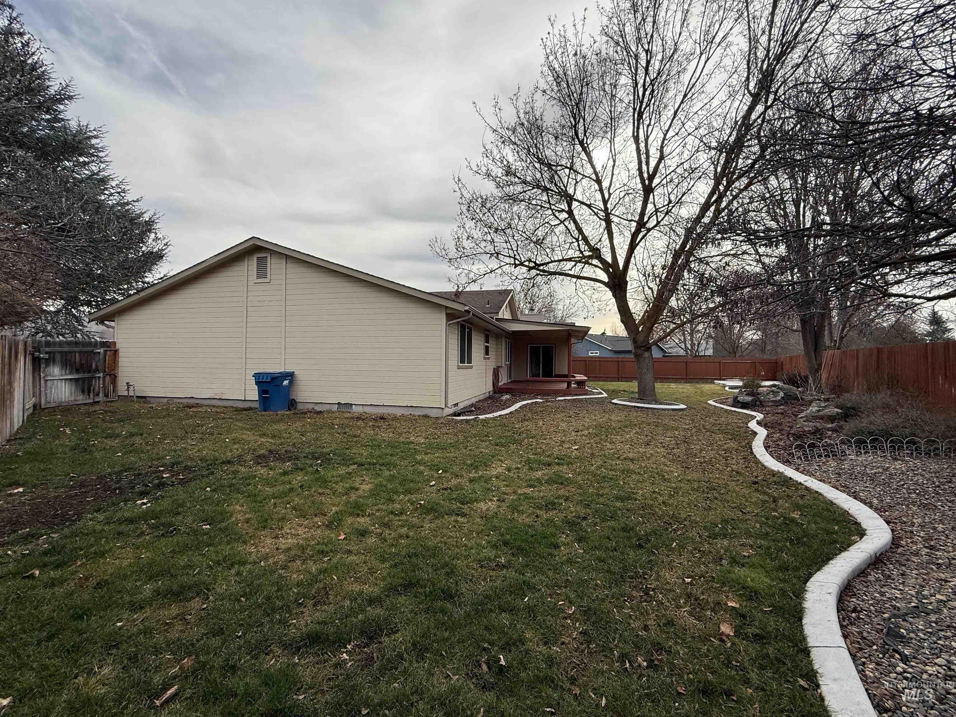 6169 N Portsmouth, Boise, Idaho 83714, 3 Bedrooms, 2 Bathrooms, Residential For Sale, Price $525,000,MLS 98973411