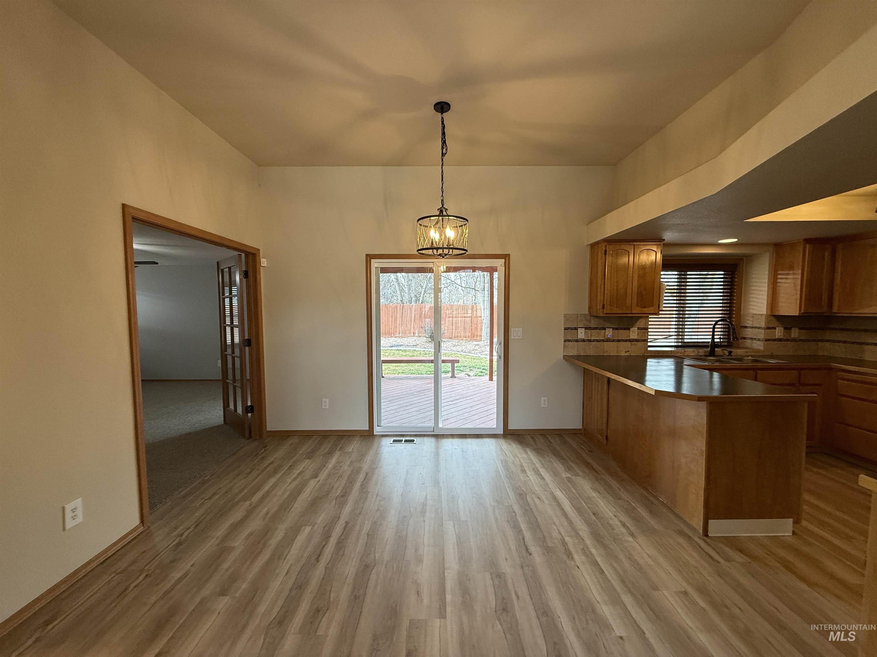 6169 N Portsmouth, Boise, Idaho 83714, 3 Bedrooms, 2 Bathrooms, Residential For Sale, Price $525,000,MLS 98973411