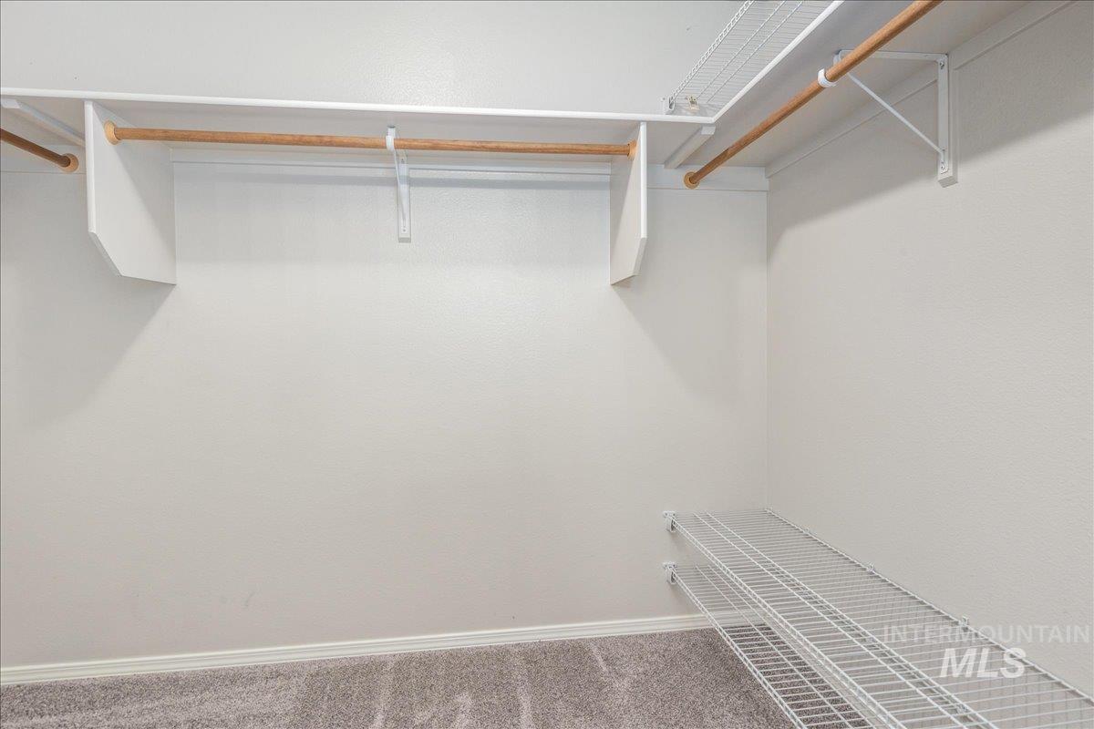 17282 N Ronan Avenue, Nampa, Idaho 83687, 4 Bedrooms, 2.5 Bathrooms, Residential For Sale, Price $439,900,MLS 98973414