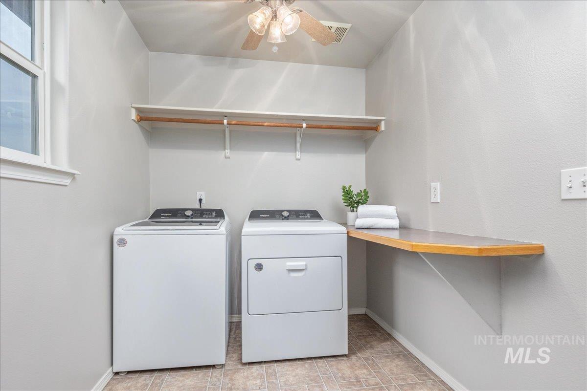 17282 N Ronan Avenue, Nampa, Idaho 83687, 4 Bedrooms, 2.5 Bathrooms, Residential For Sale, Price $439,900,MLS 98973414