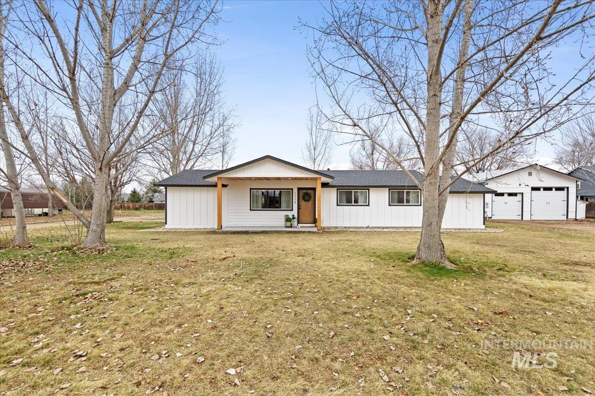 1118 N Dawn Dr., Boise, Idaho 83713, 4 Bedrooms, 2 Bathrooms, Residential For Sale, Price $679,900,MLS 98973415