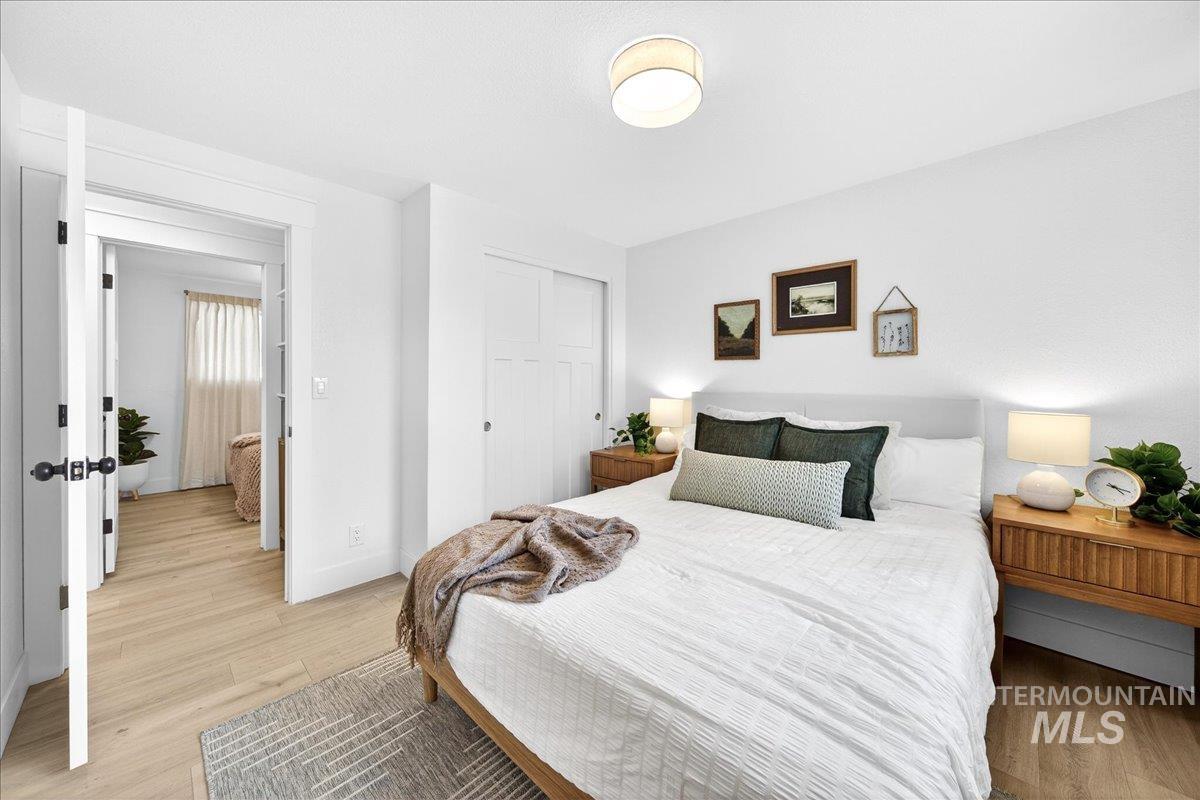 1118 N Dawn Dr., Boise, Idaho 83713, 4 Bedrooms, 2 Bathrooms, Residential For Sale, Price $679,900,MLS 98973415