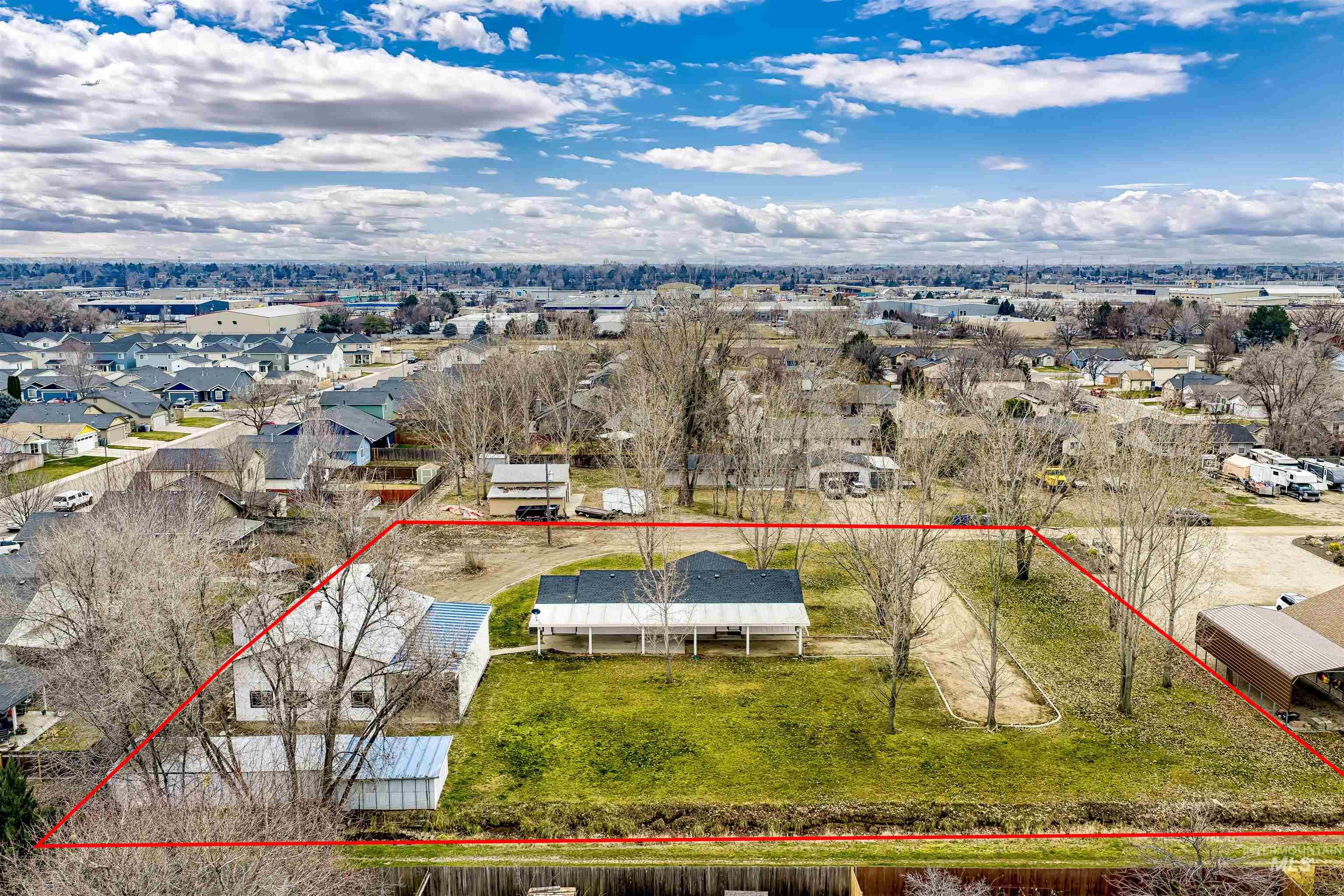 1118 N Dawn Dr., Boise, Idaho 83713, 4 Bedrooms, 2 Bathrooms, Residential For Sale, Price $679,900,MLS 98973415